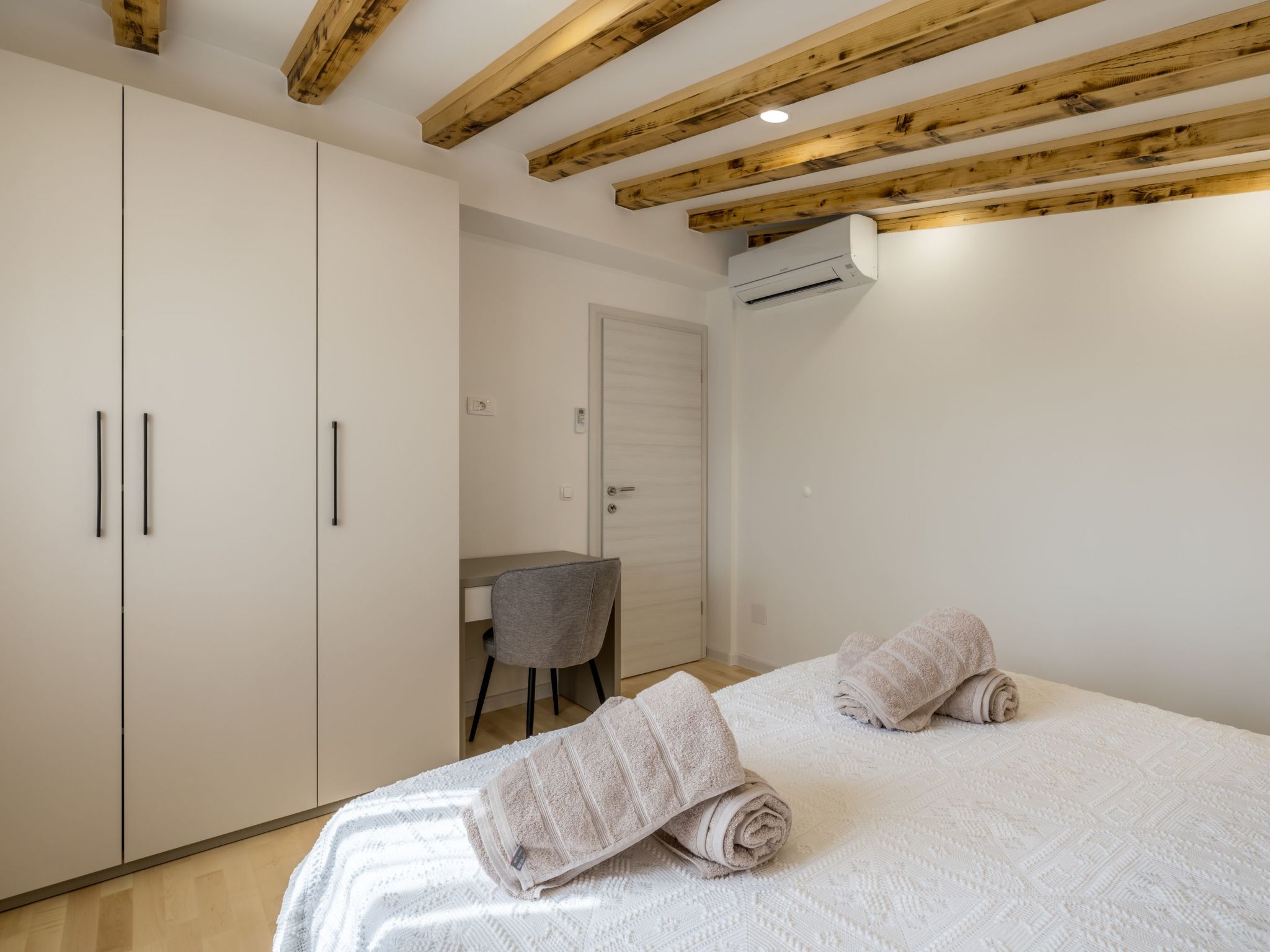 Villa Oasis privater Pool für bis zu 10 Personen-Binnen