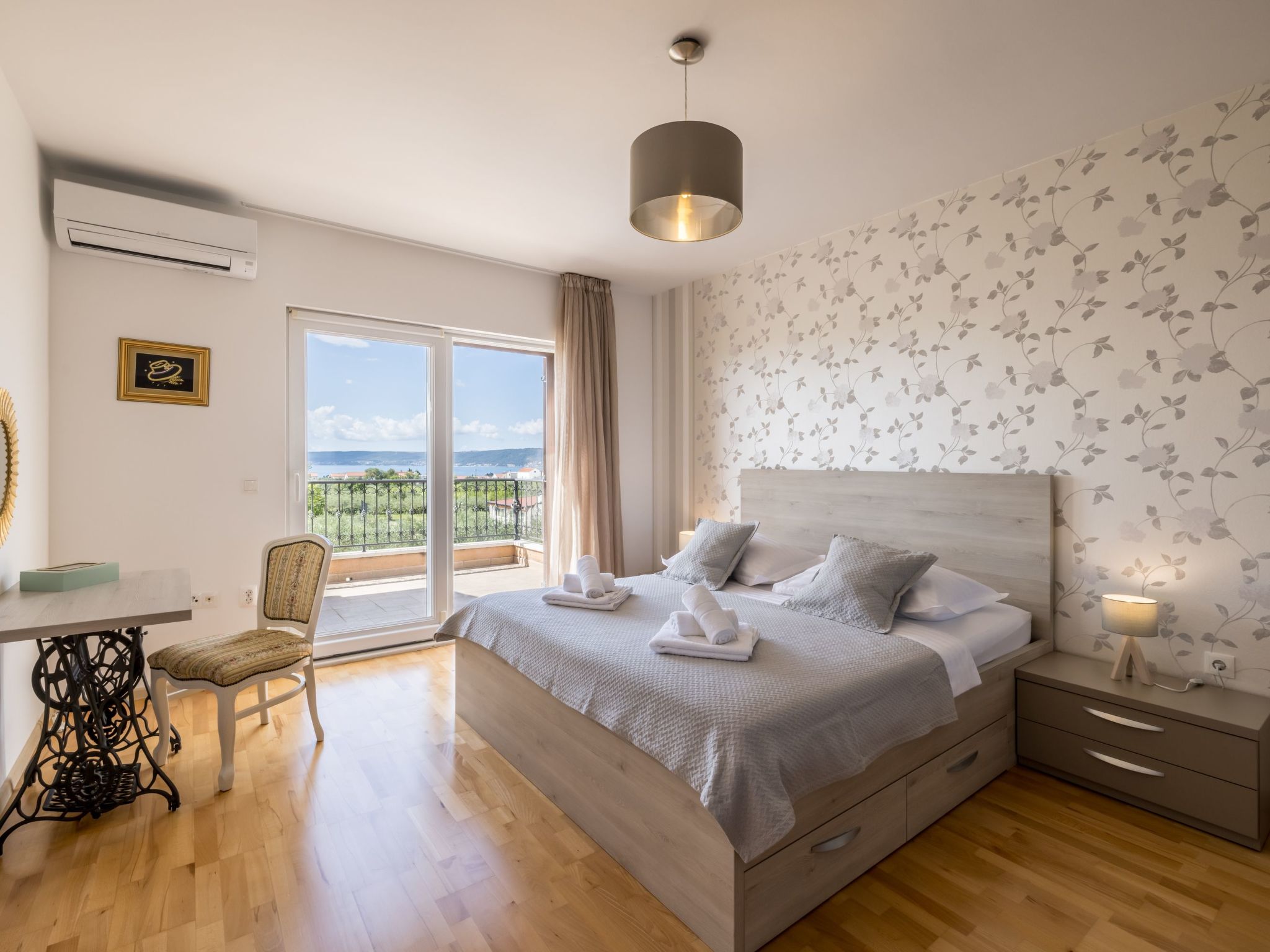 Villa Oasis privater Pool für bis zu 10 Personen-Binnen