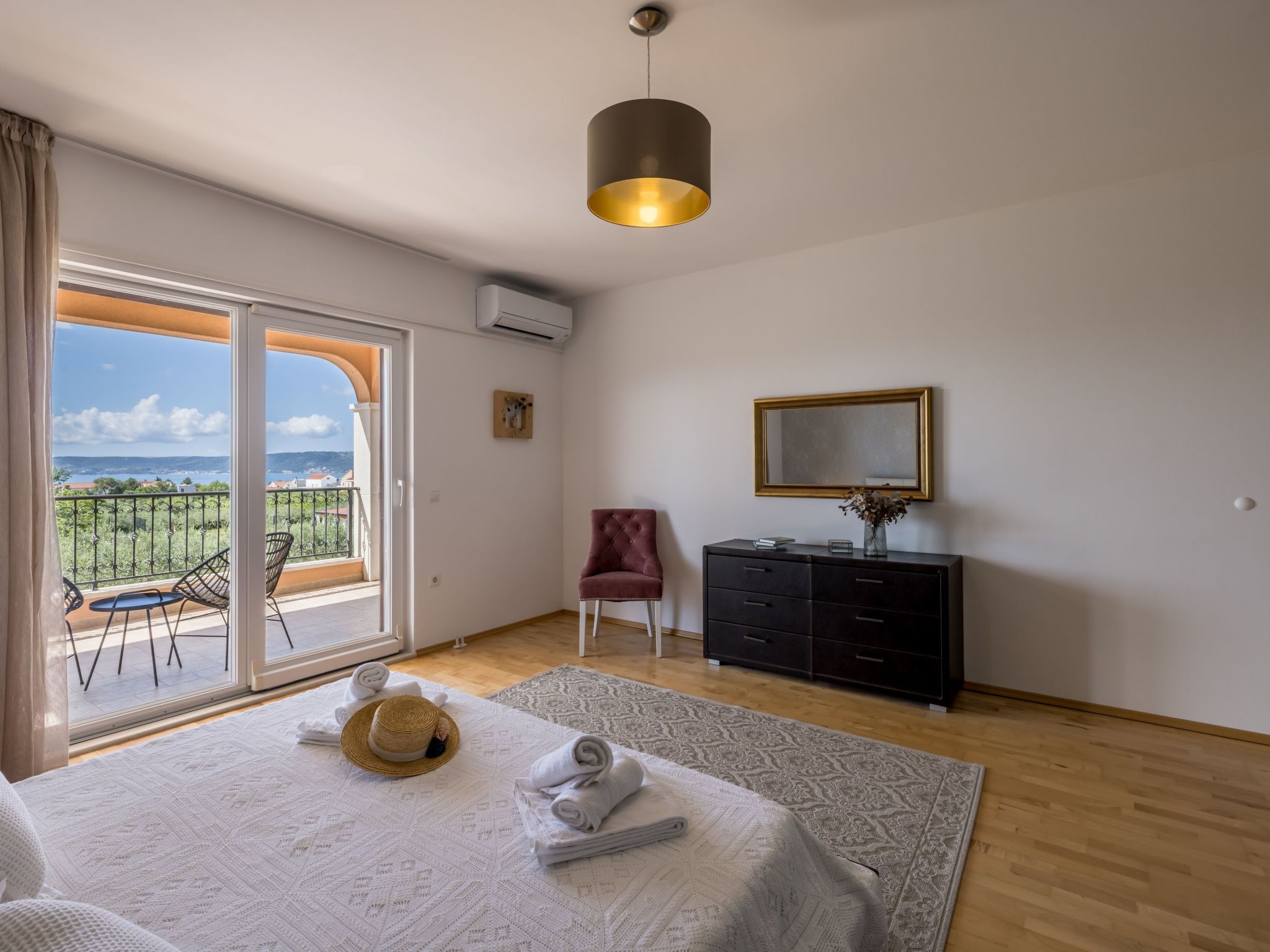 Villa Oasis privater Pool für bis zu 10 Personen-Binnen