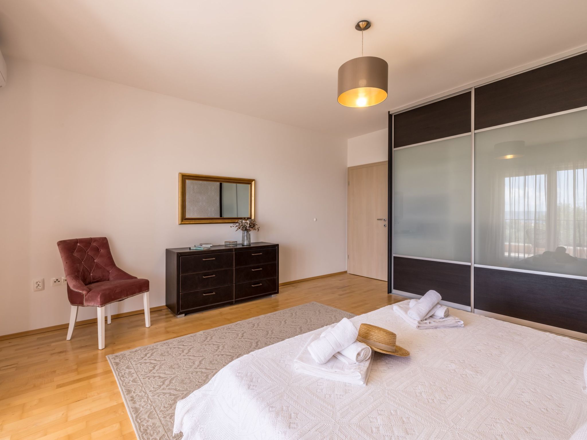 Villa Oasis privater Pool für bis zu 10 Personen-Binnen