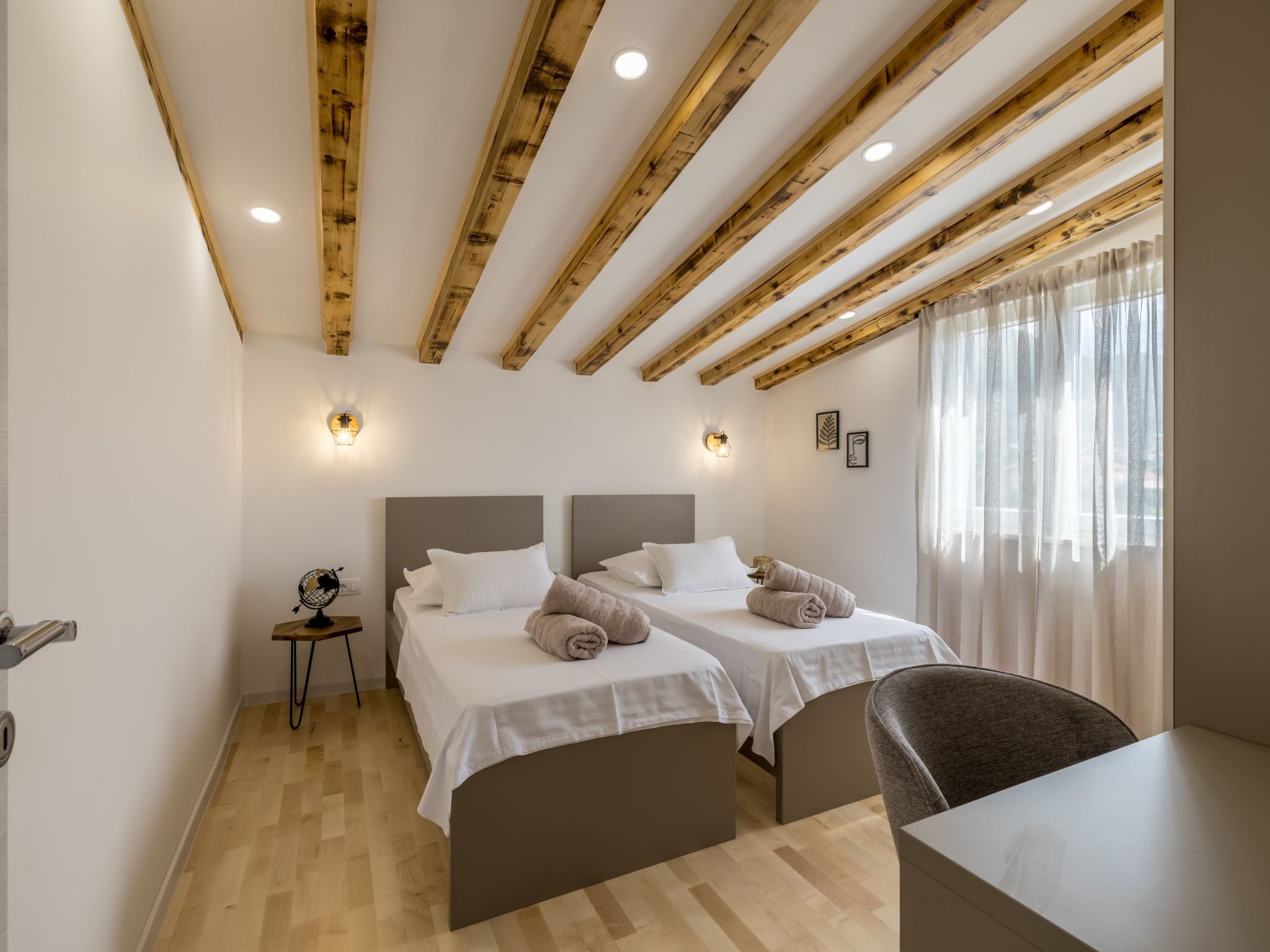 Villa Oasis privater Pool für bis zu 10 Personen-Binnen