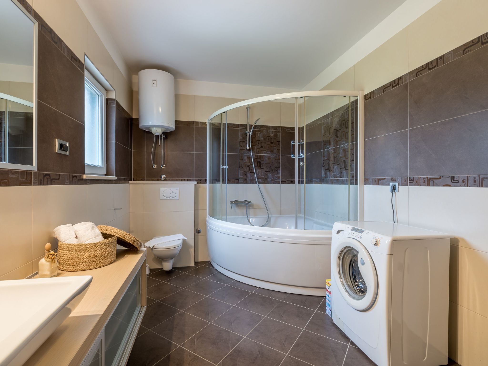 Villa Oasis privater Pool für bis zu 10 Personen-Binnen