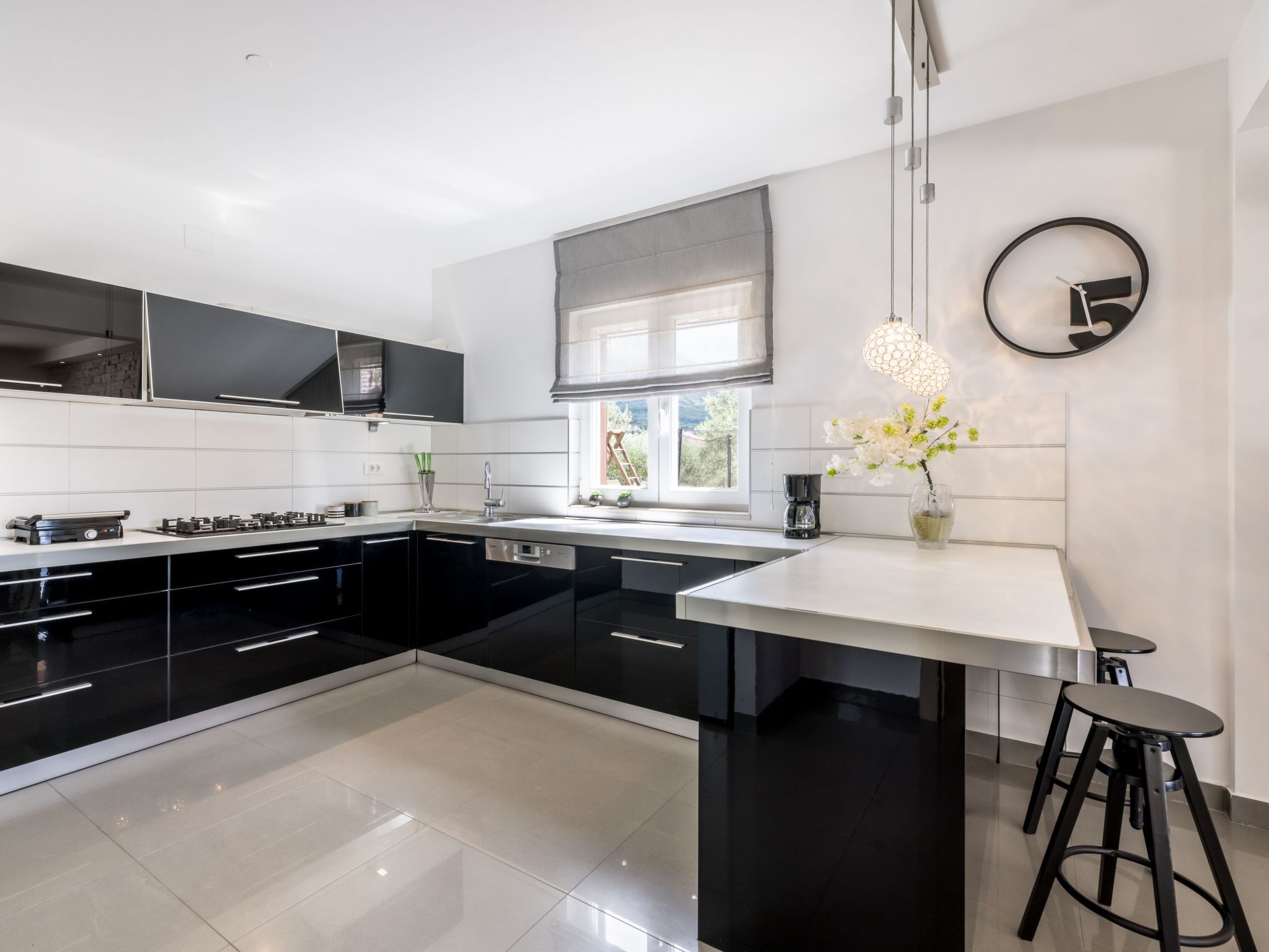 Villa Oasis privater Pool für bis zu 10 Personen-Binnen