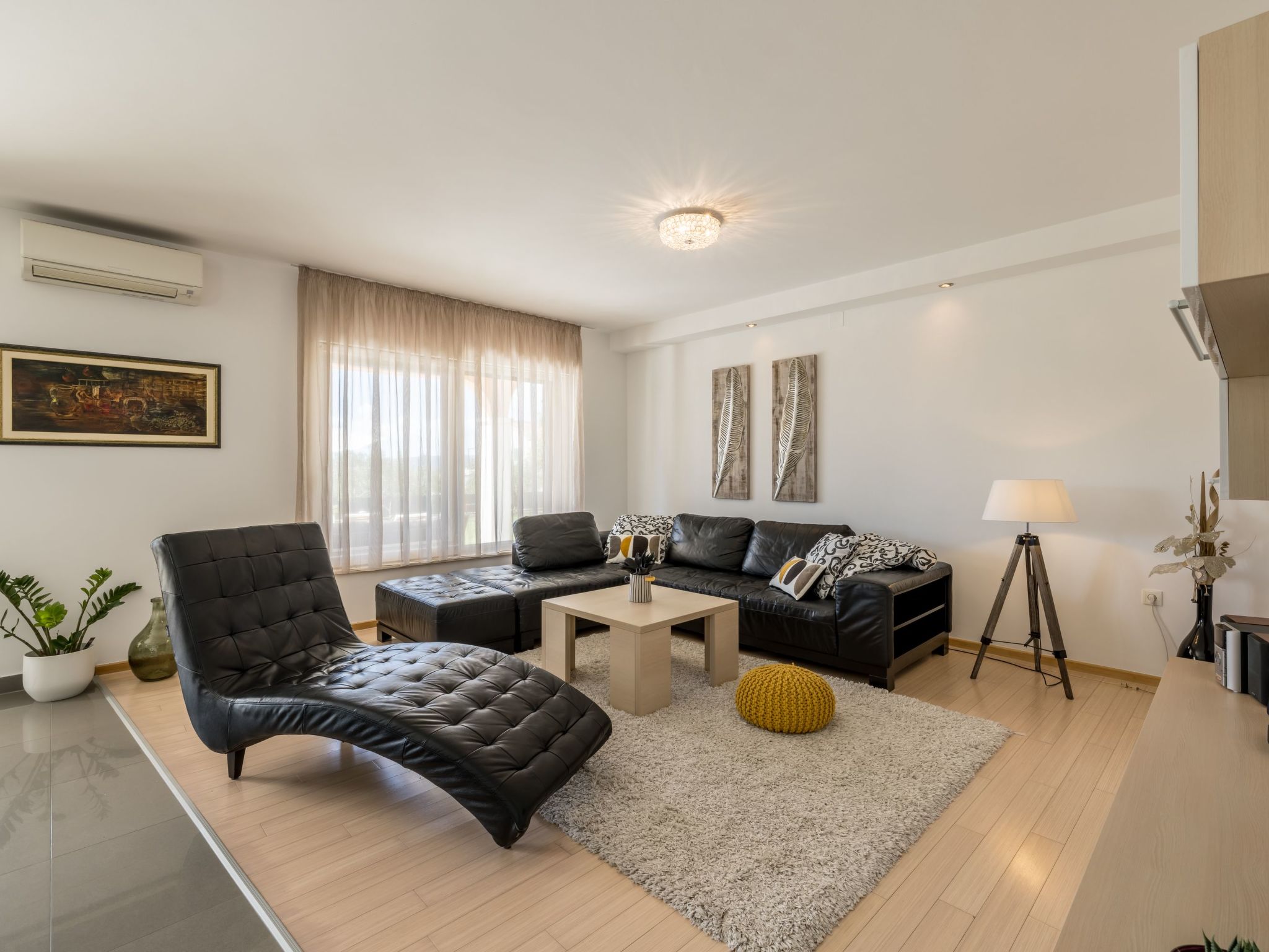 Villa Oasis privater Pool für bis zu 10 Personen-Binnen