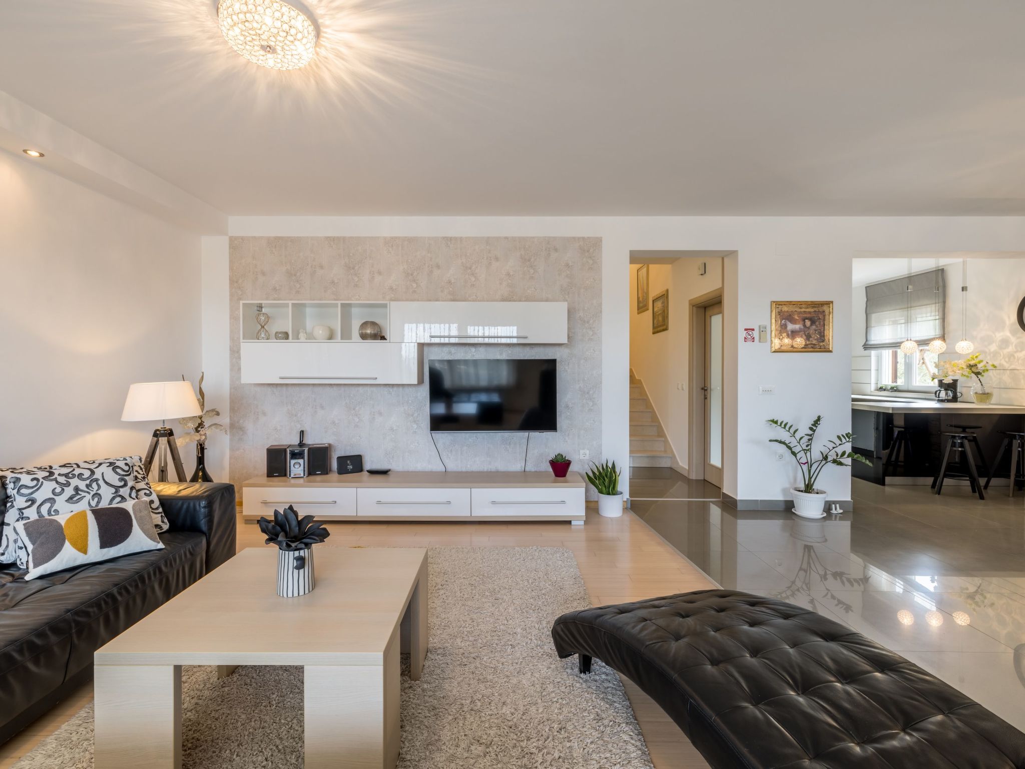 Villa Oasis privater Pool für bis zu 10 Personen-Binnen