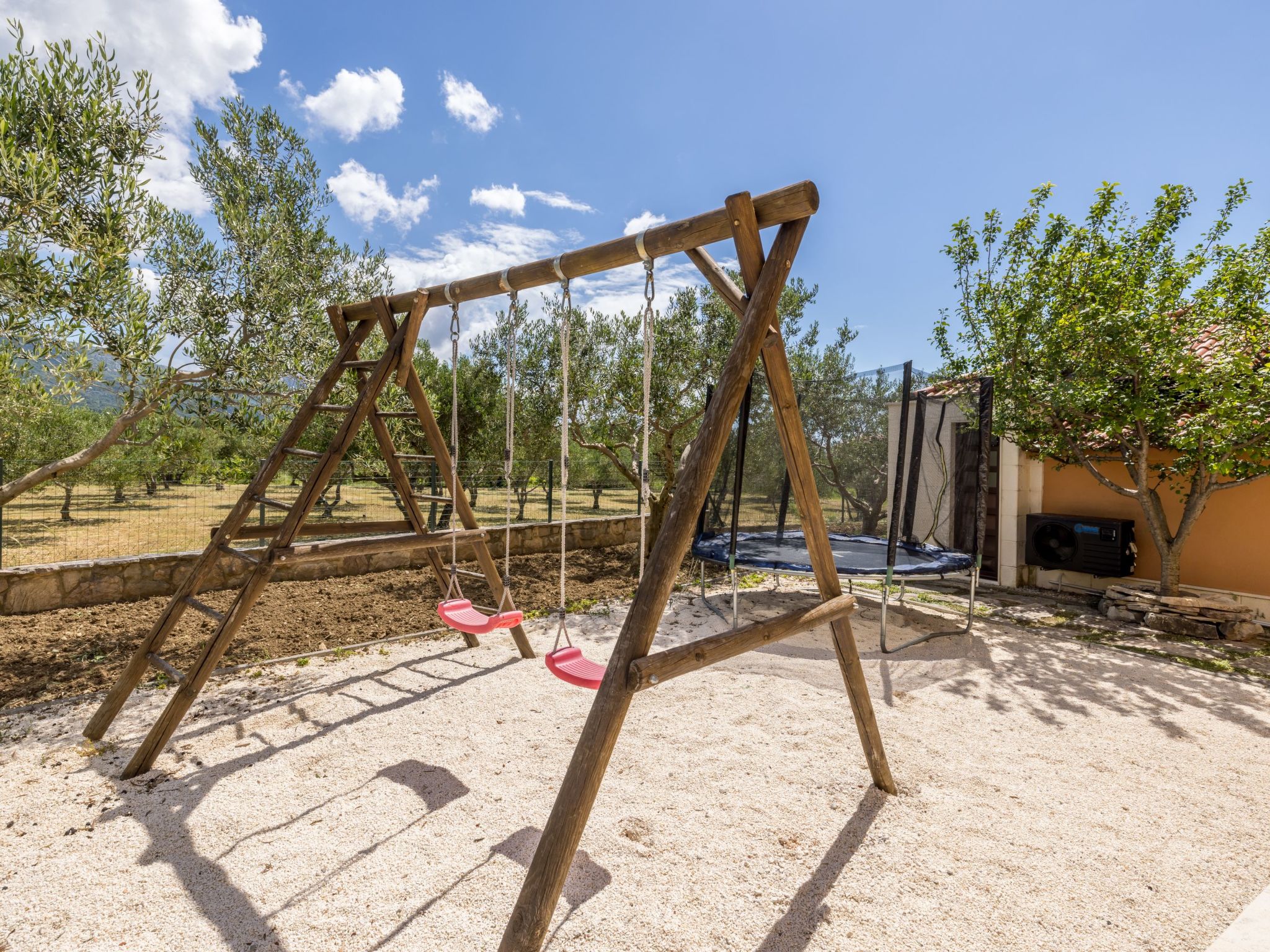 Villa Oasis privater Pool für bis zu 10 Personen-Binnen