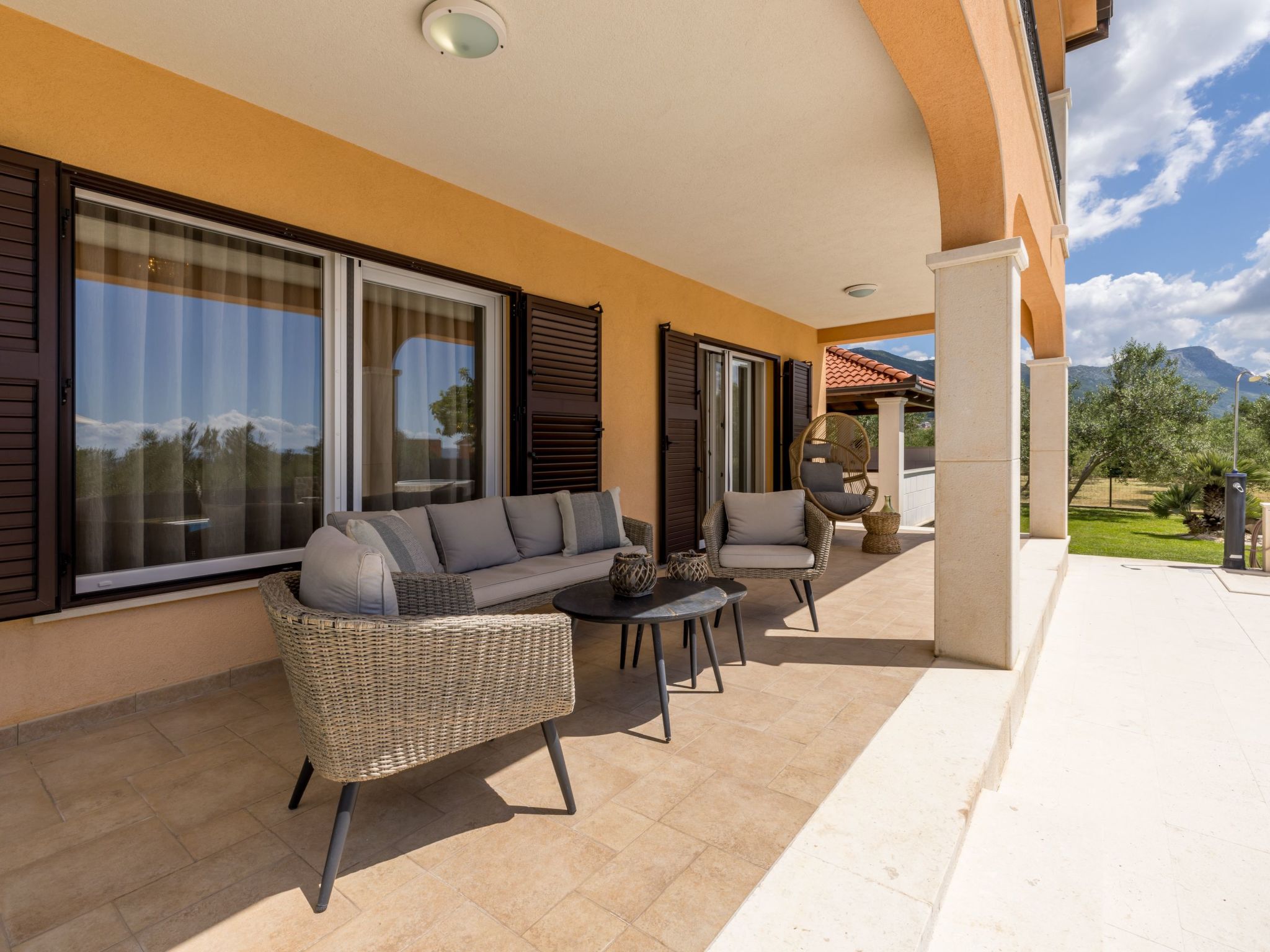 Villa Oasis privater Pool für bis zu 10 Personen-Binnen