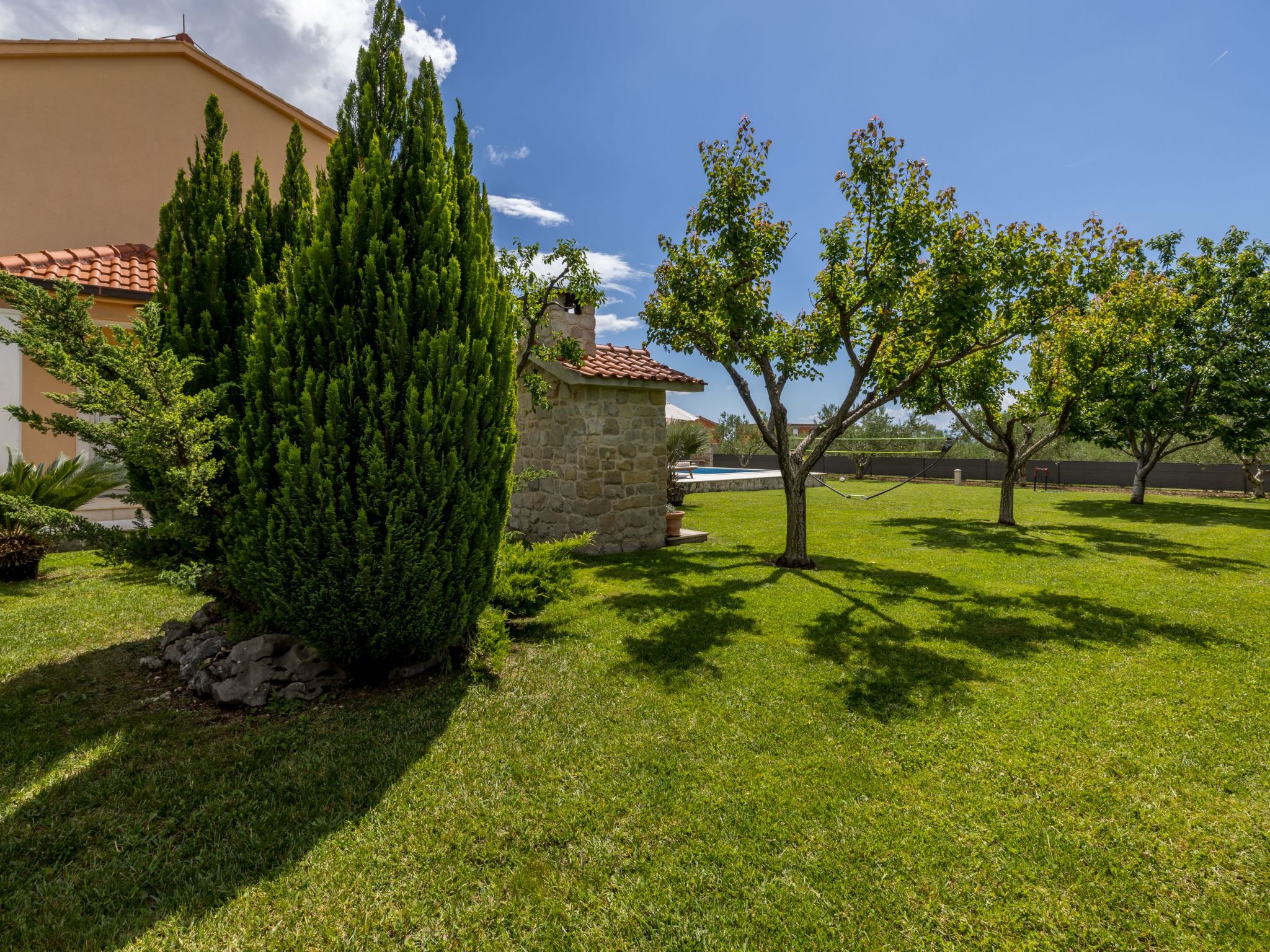 Villa Oasis privater Pool für bis zu 10 Personen-Binnen