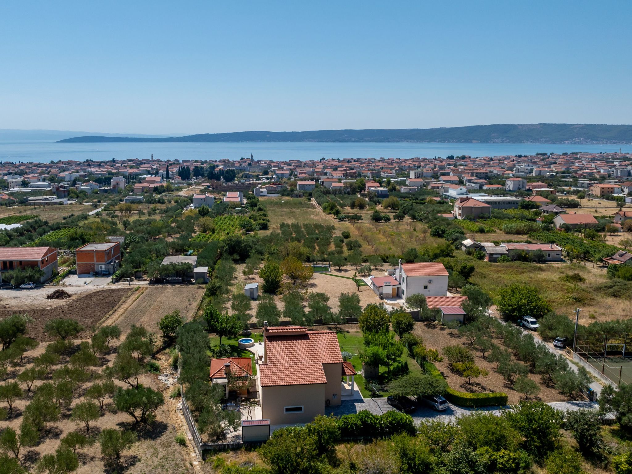 Villa Oasis privater Pool für bis zu 10 Personen-Binnen