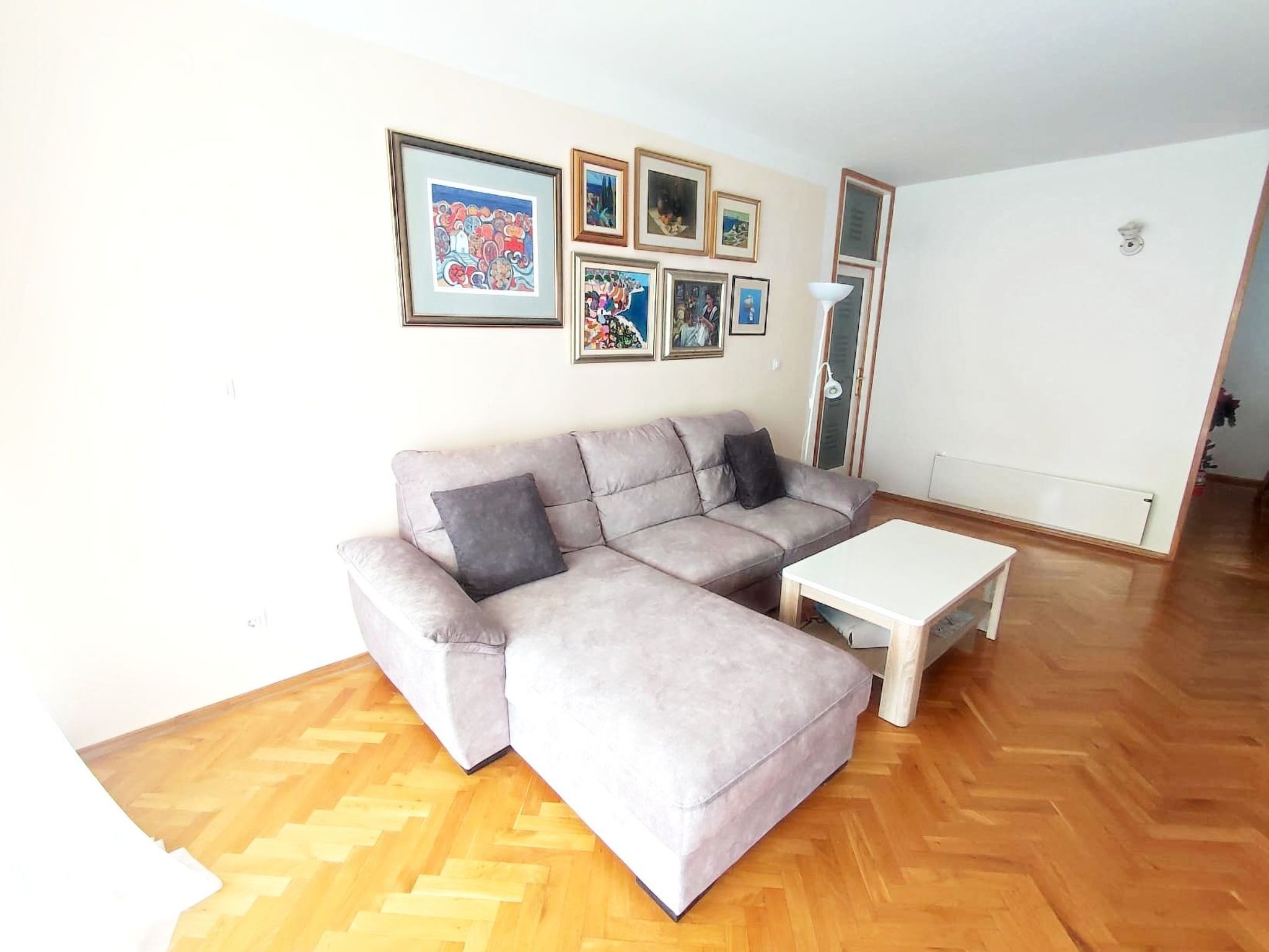Appartement in Varoš mit Möbliertem Balkon, Stara gradska vijećnica-Nähe und Me - Image-tags.info