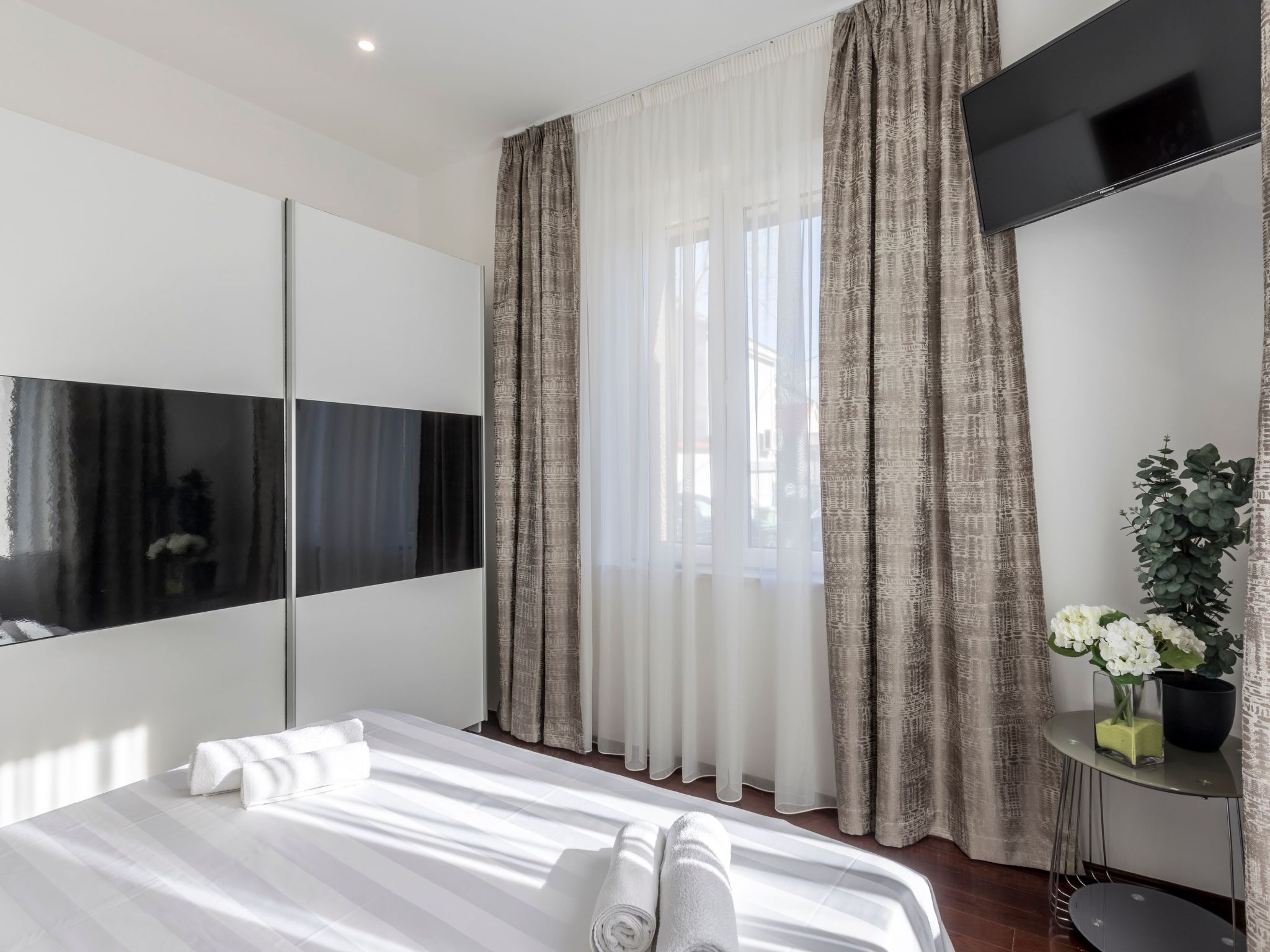 Villa Meri Split-Image-tags.info