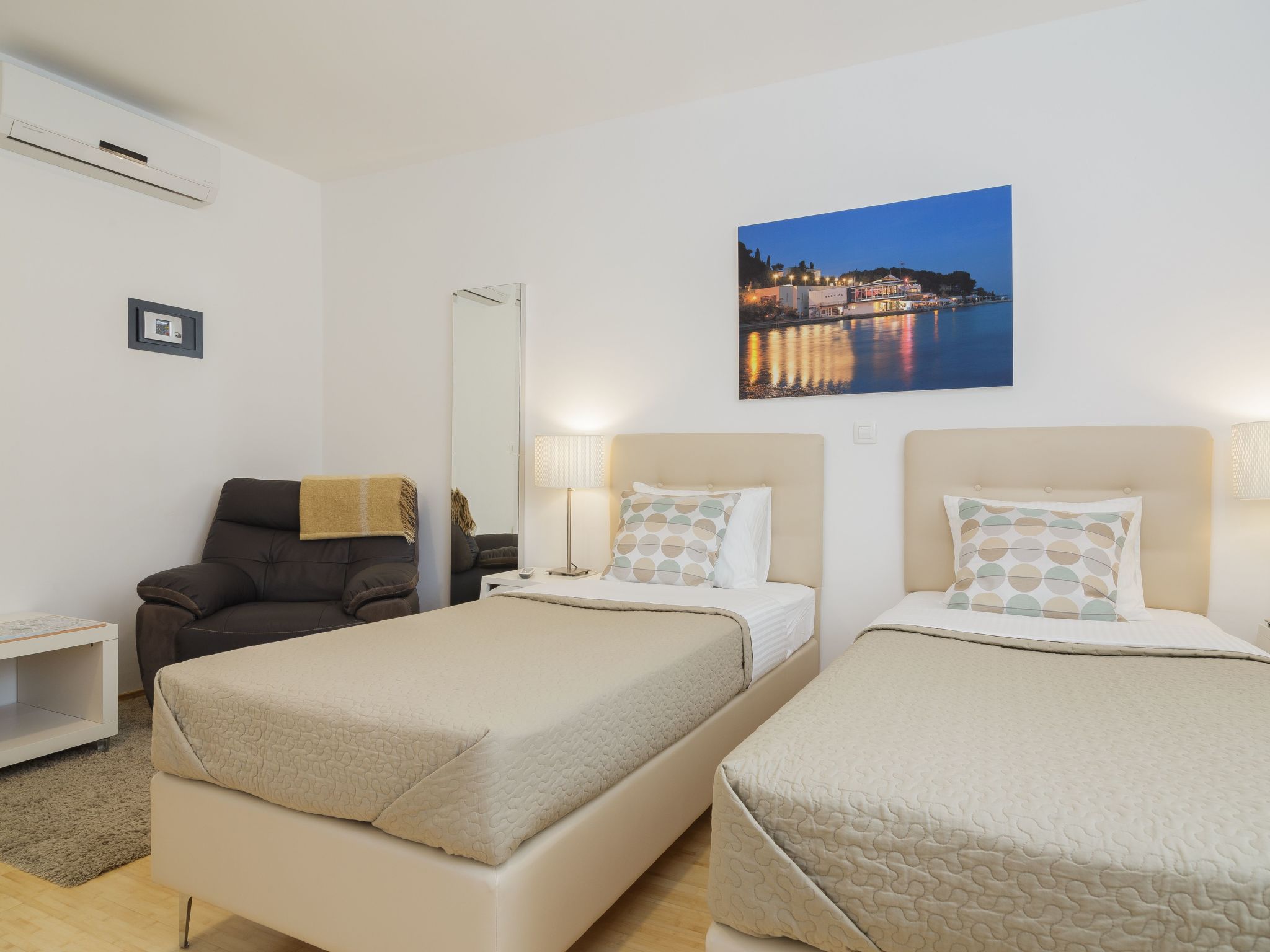 Ruhige Ferienwohnung mit Veranda und Garten-Image-tags.info