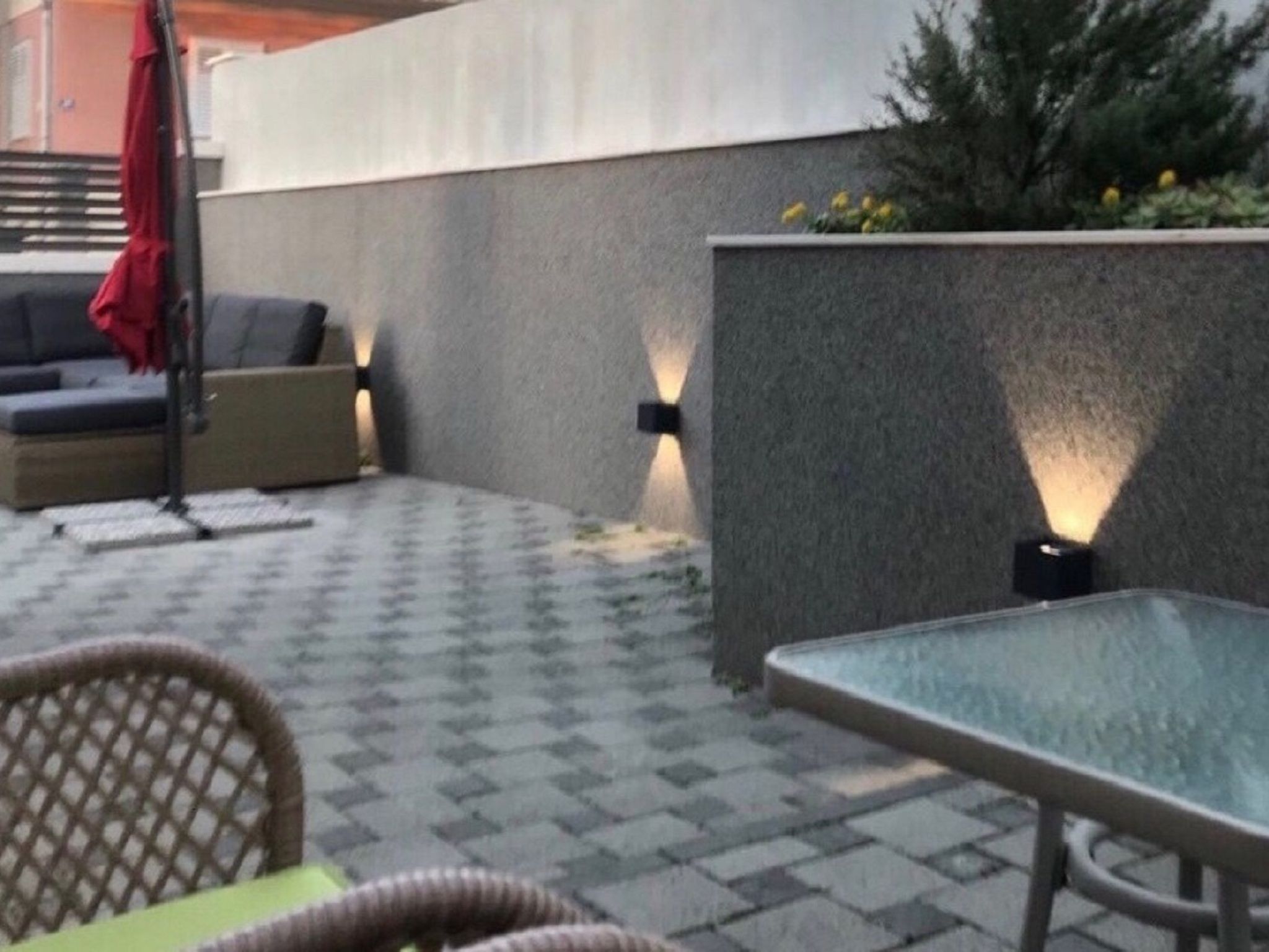 Ruhige Ferienwohnung mit Veranda und Garten-Image-tags.info