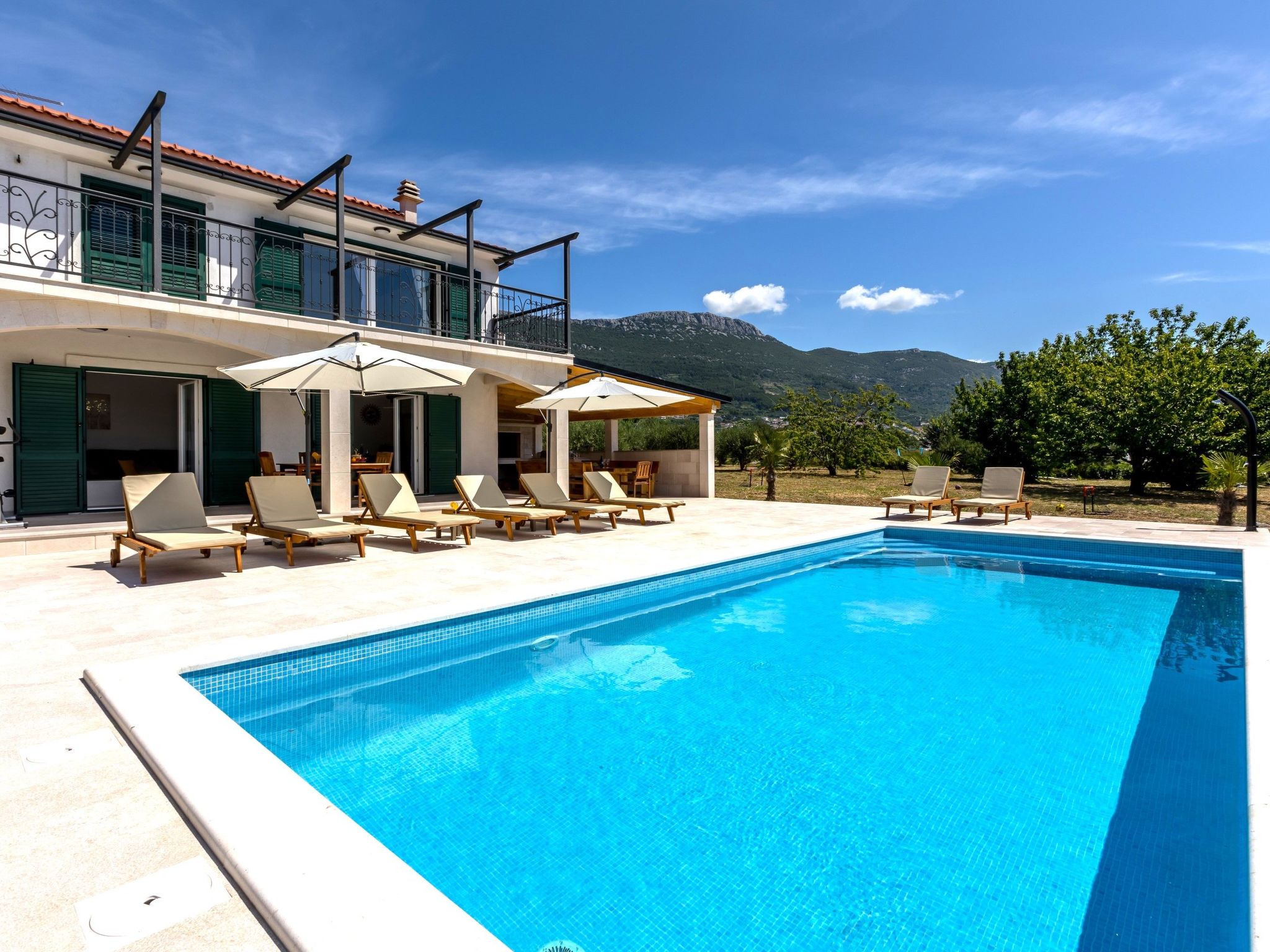 Villa Summertime-Binnen