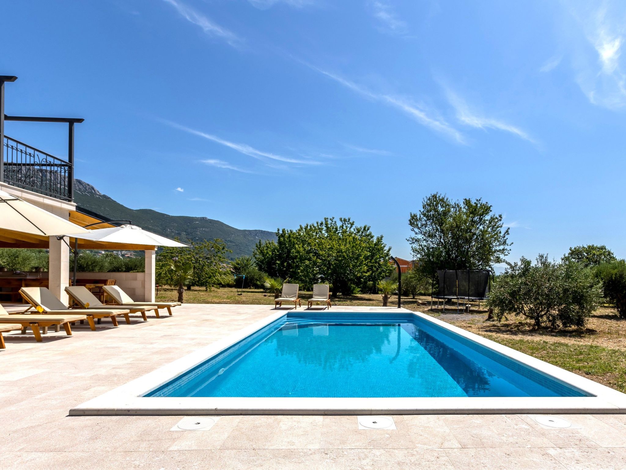 Villa Summertime-Binnen