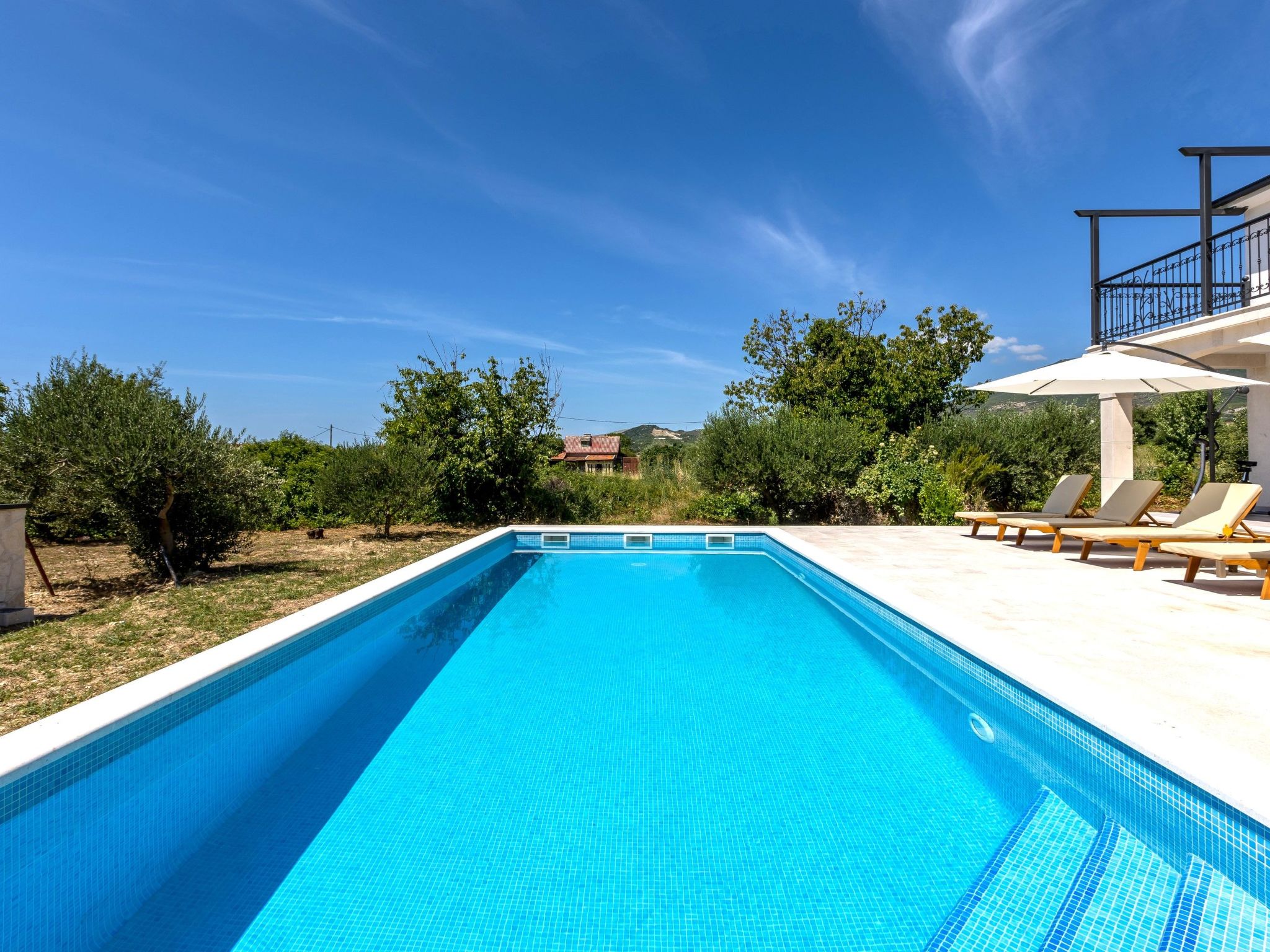 Villa Summertime-Binnen