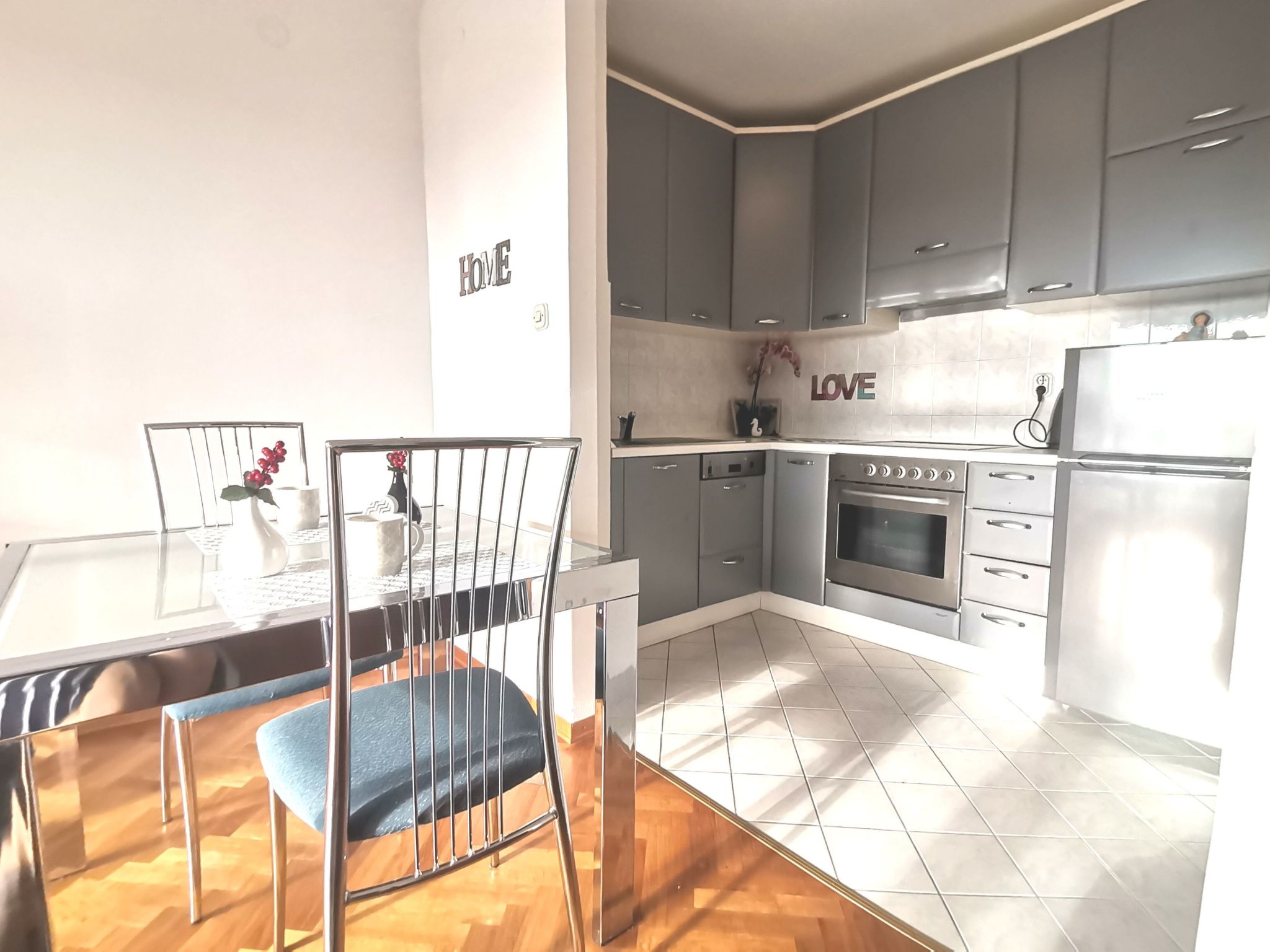 "Plokite" mit Balkon