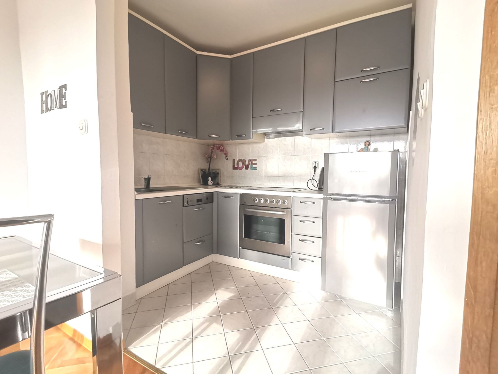 "Plokite" mit Balkon