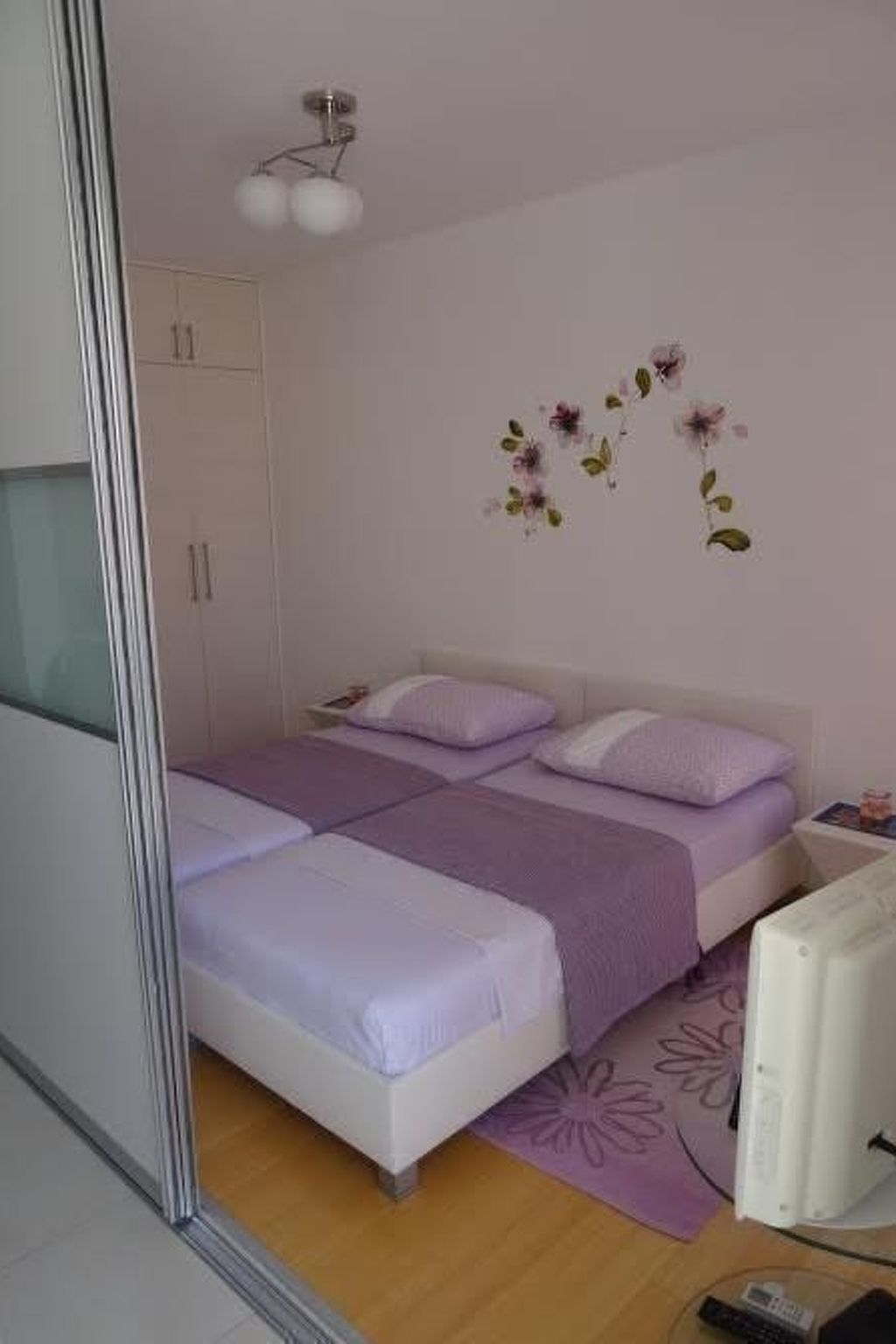 Mit Blick auf das Wasser