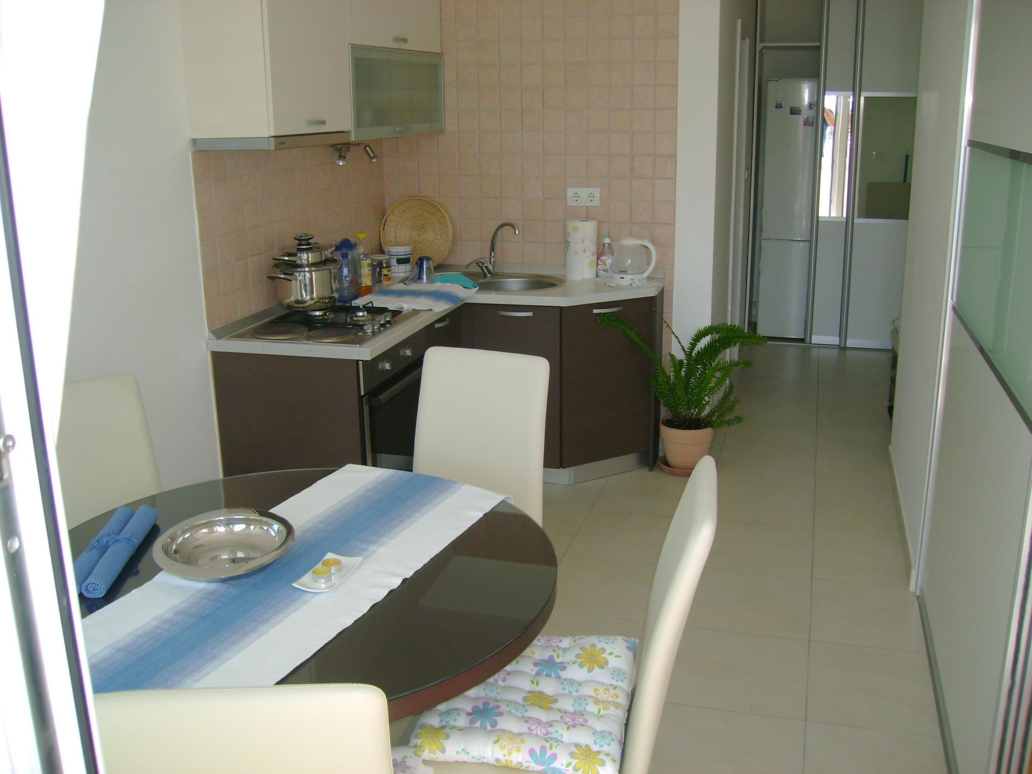 Mit Blick auf das Wasser - Image-tags.info