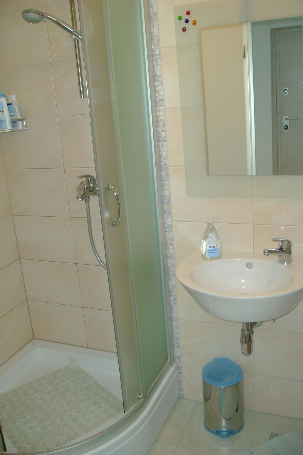 Mit Blick auf das Wasser - Image-tags.info