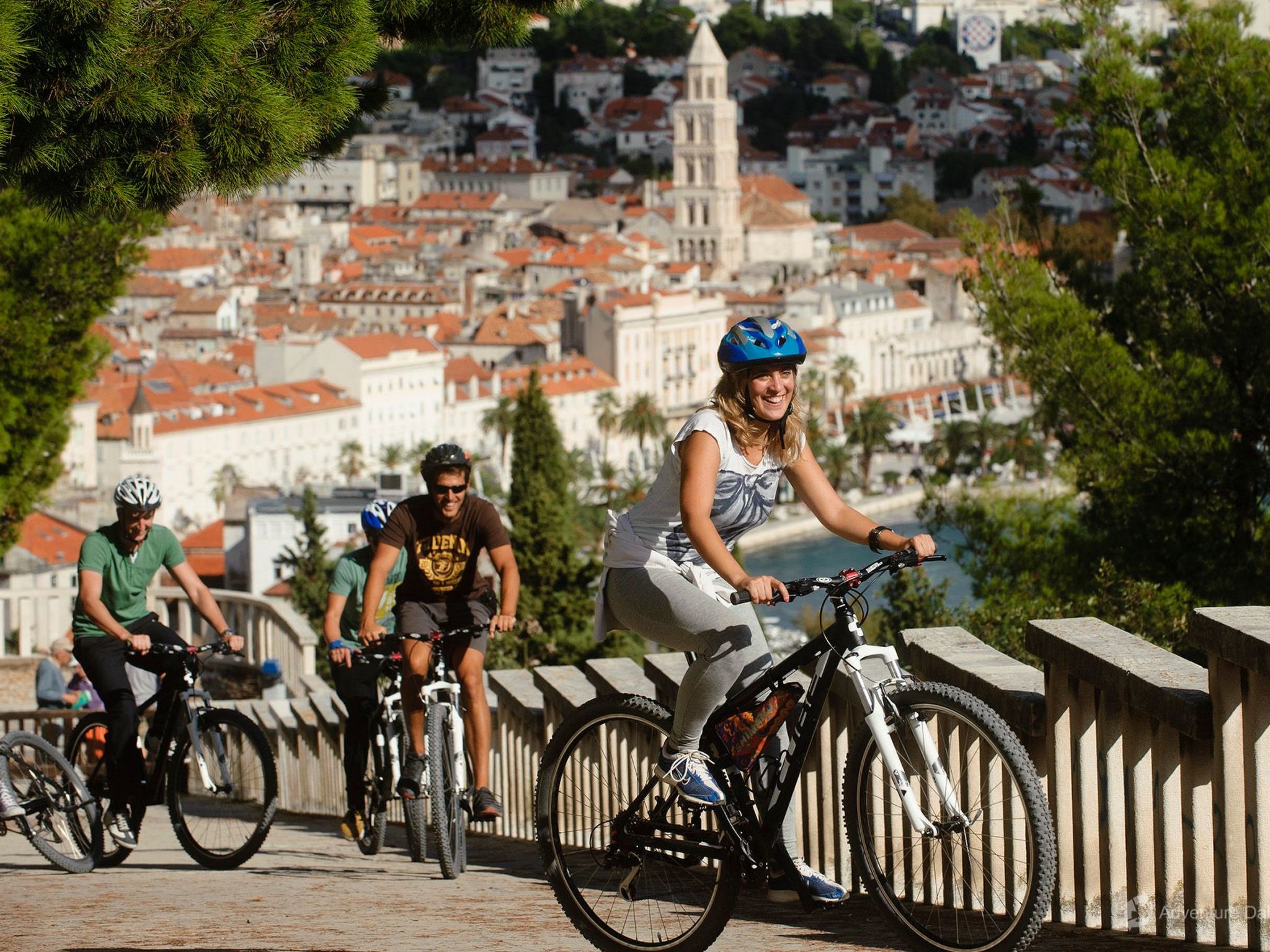 Mit Blick auf das Wasser - Image-tags.info