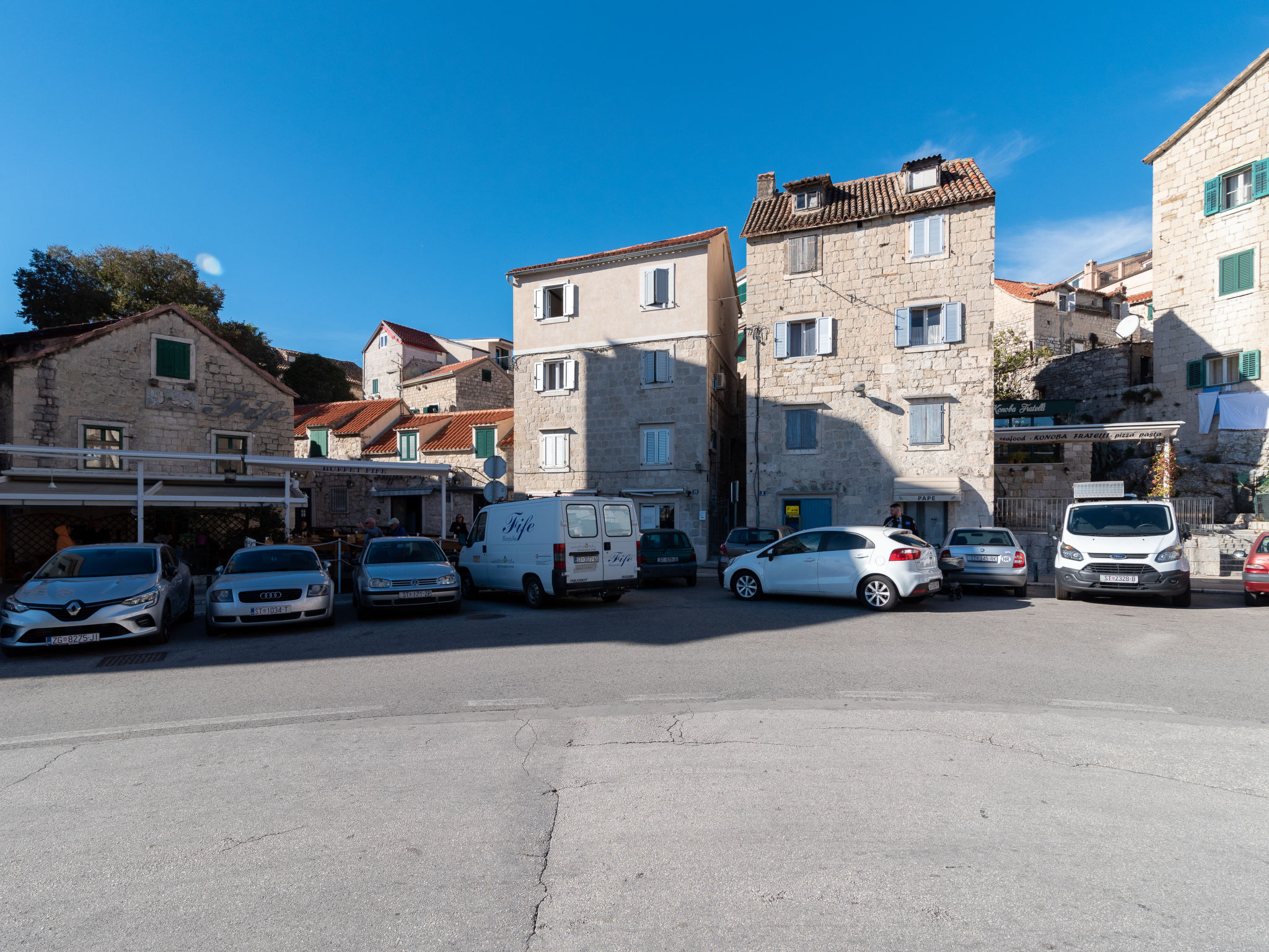 Photo of Lara's House