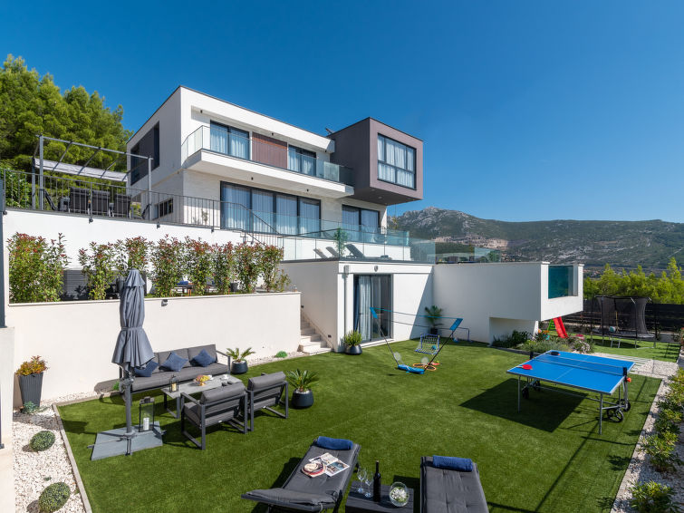 Search and Stay destination Klis, Splitsko-dalmatinska županija - Croatia from AU$ 1,176. Villa Katrin
