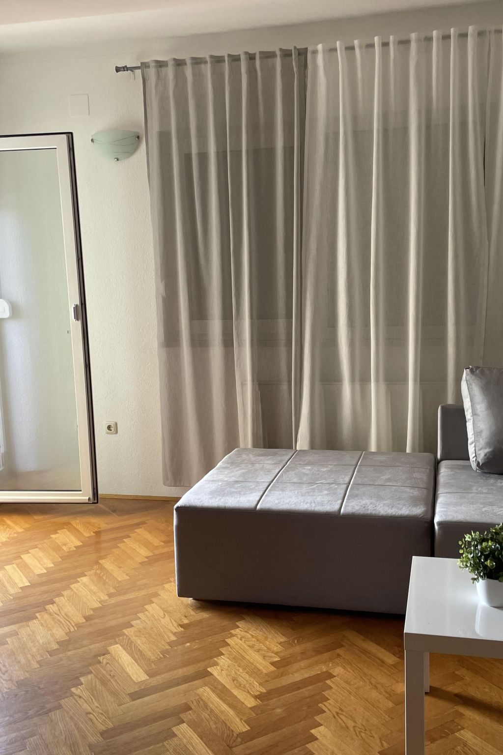 Kinderfreundliches Appartement mit Garten-Dedans