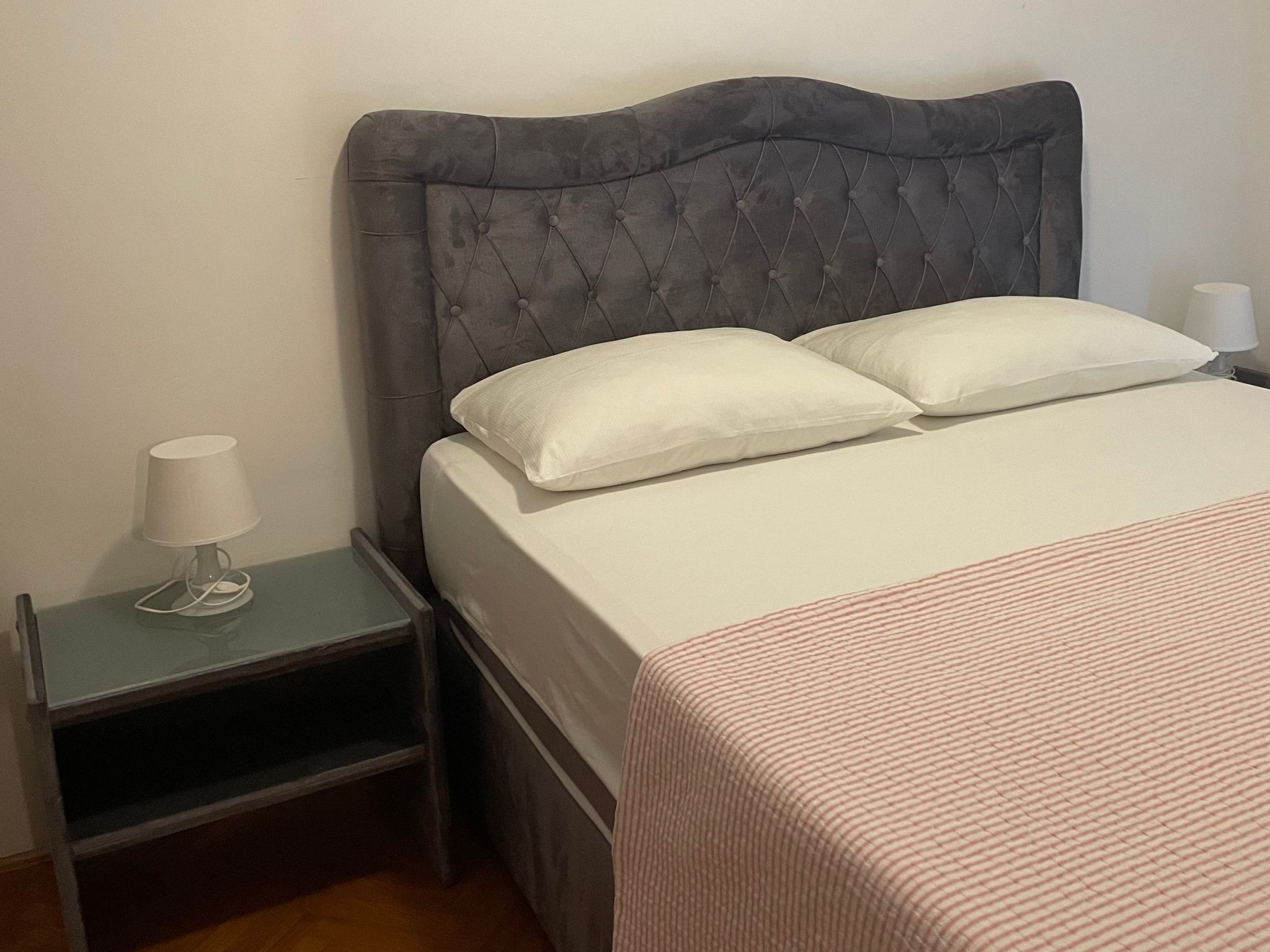 Kinderfreundliches Appartement mit Garten-Dedans