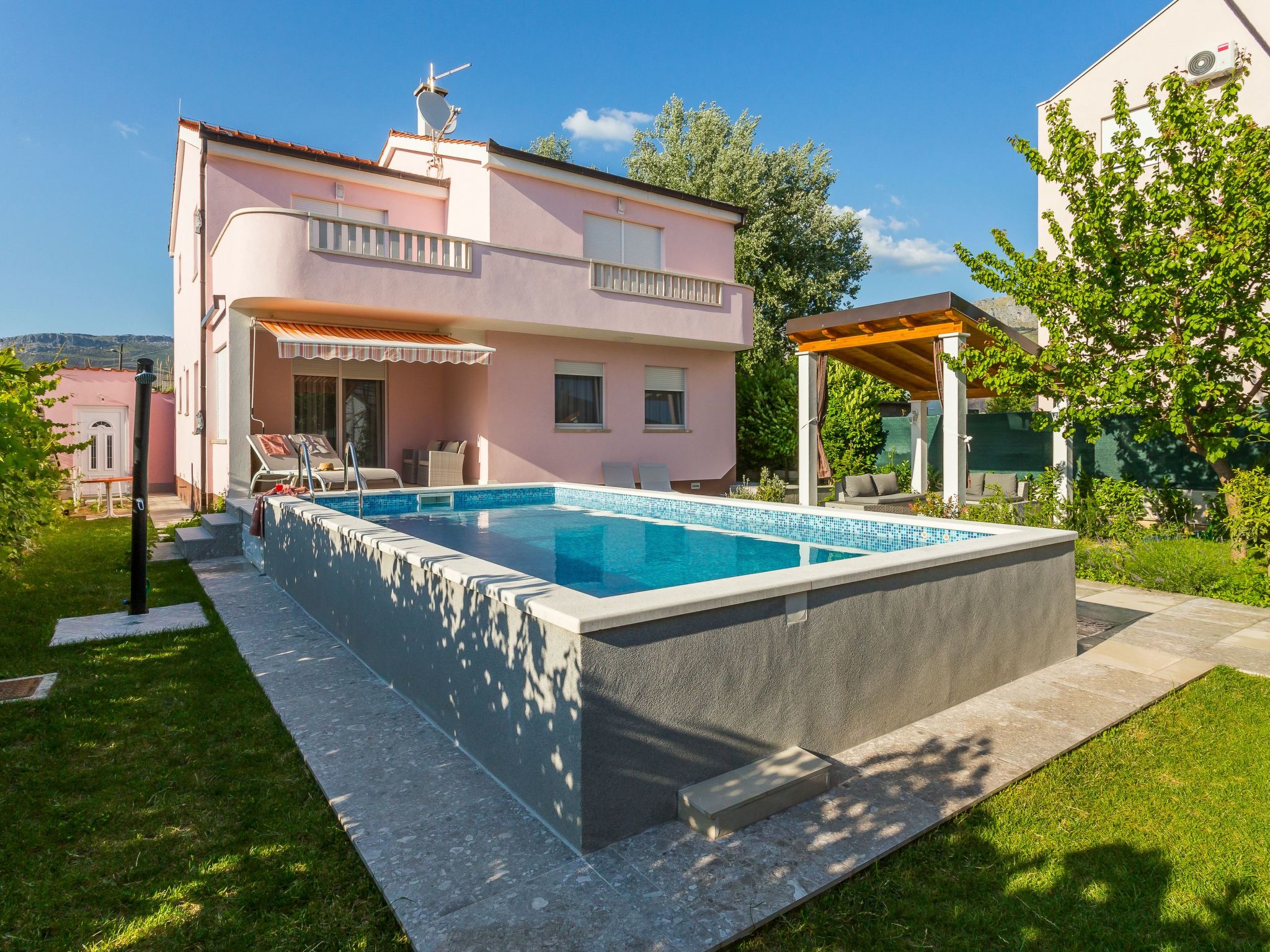 In Stobreč mit privatem Pool