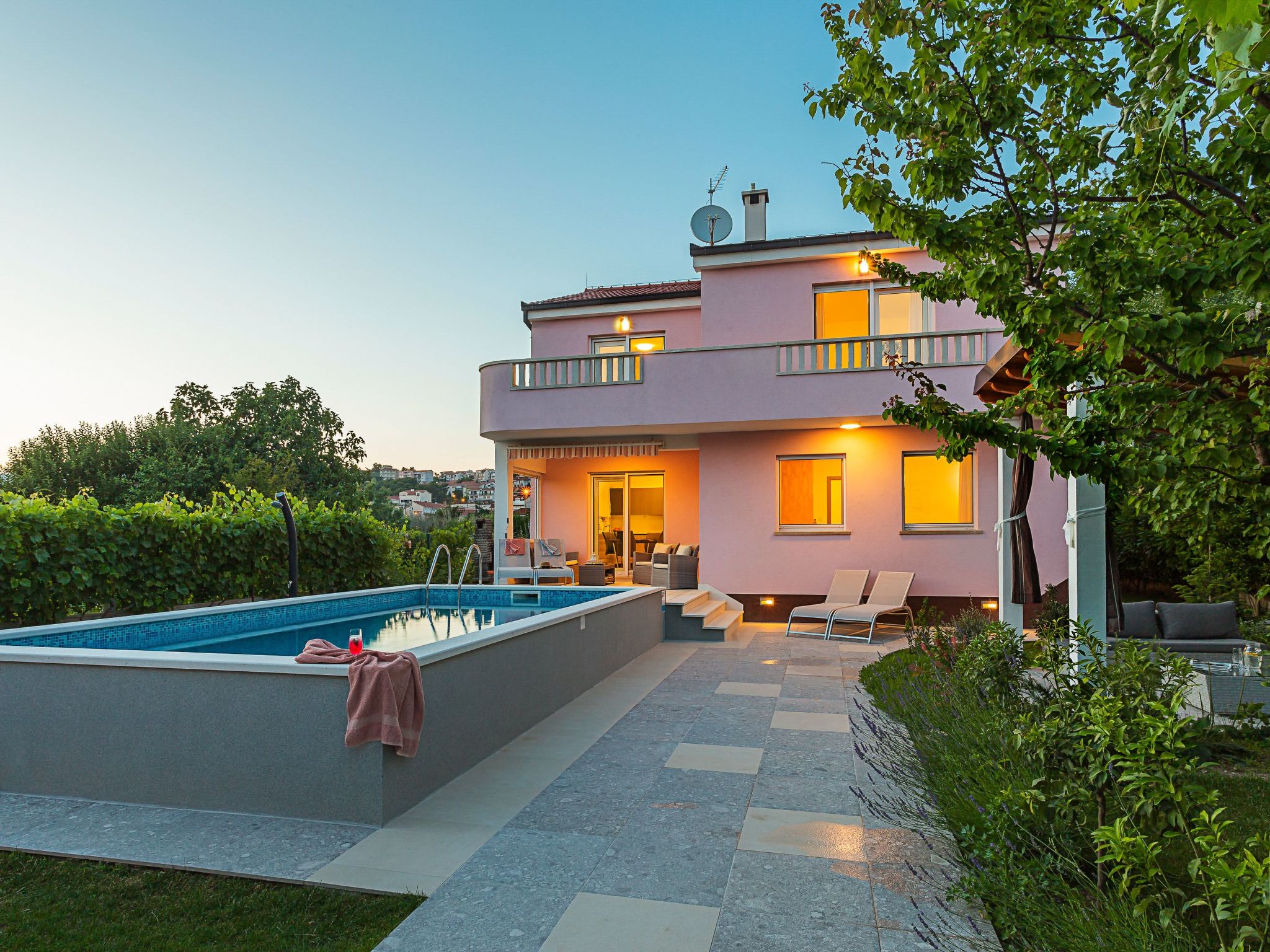 In Stobreč mit privatem Pool-Image-tags.info