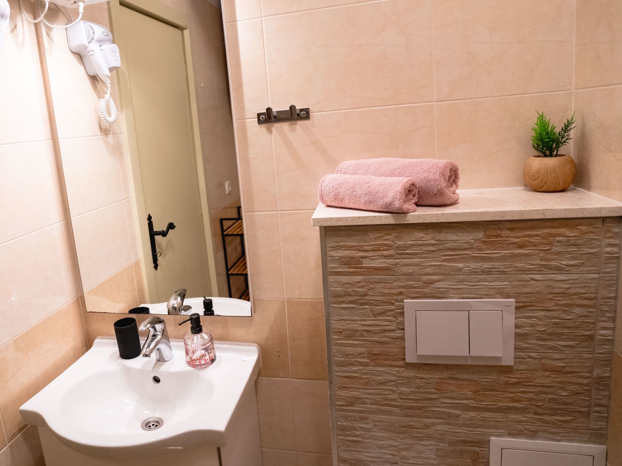 Ferienvilla "Casa Korina" mit eigenem Pool-Dedans