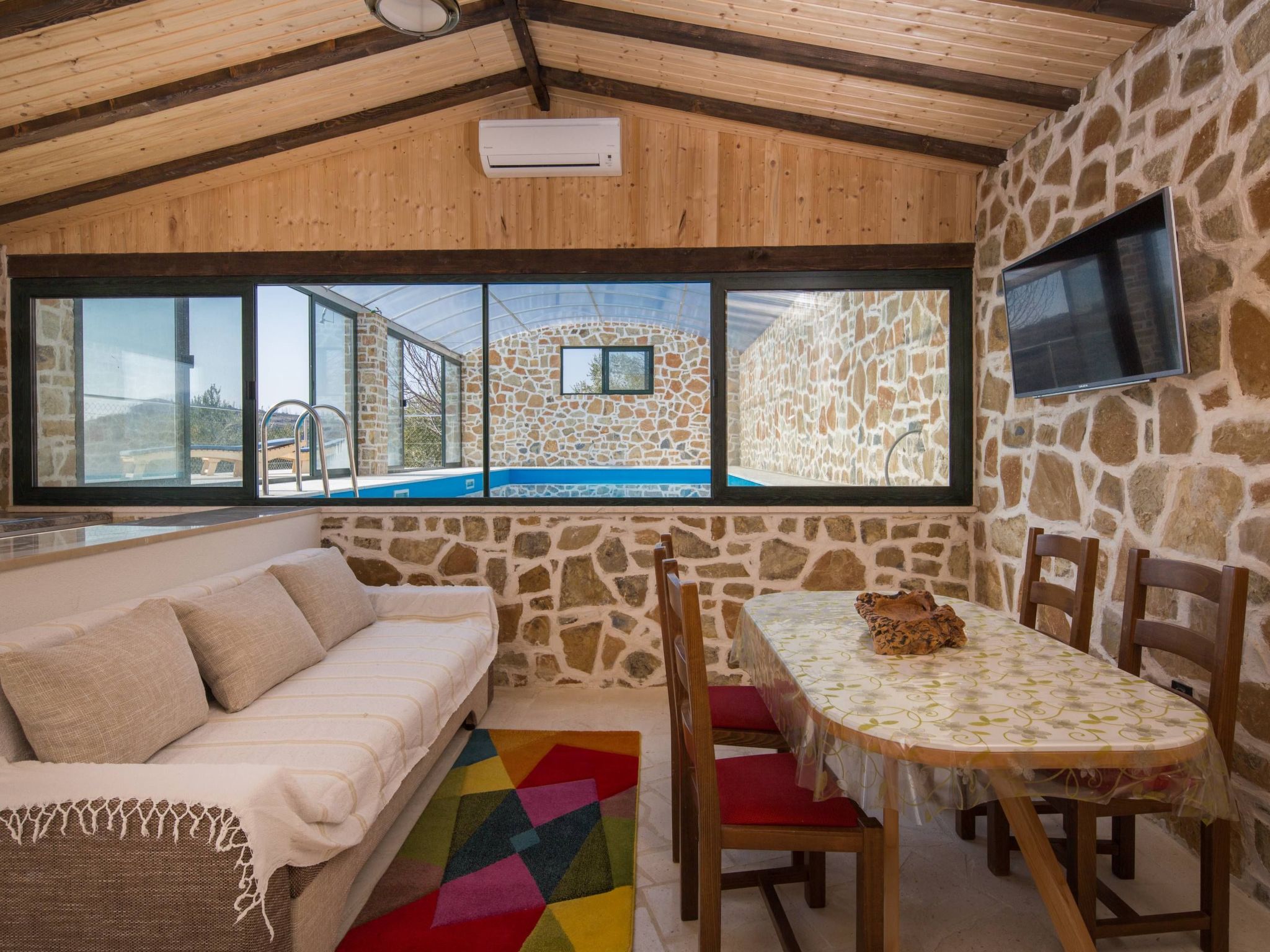 Charmantes Steinhaus mit tollem Panoramablick