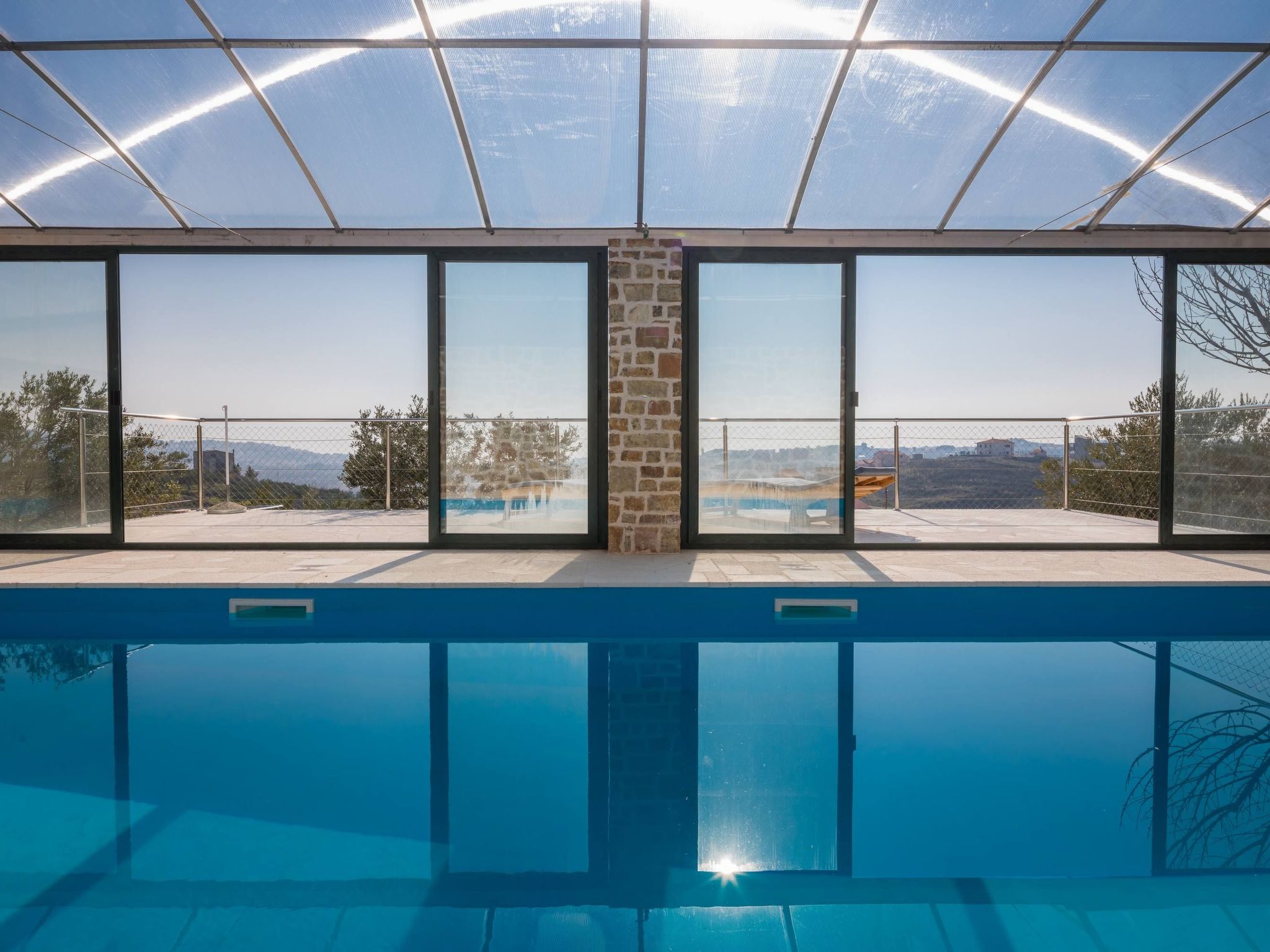 Charmantes Steinhaus mit tollem Panoramablick-Image-tags.info