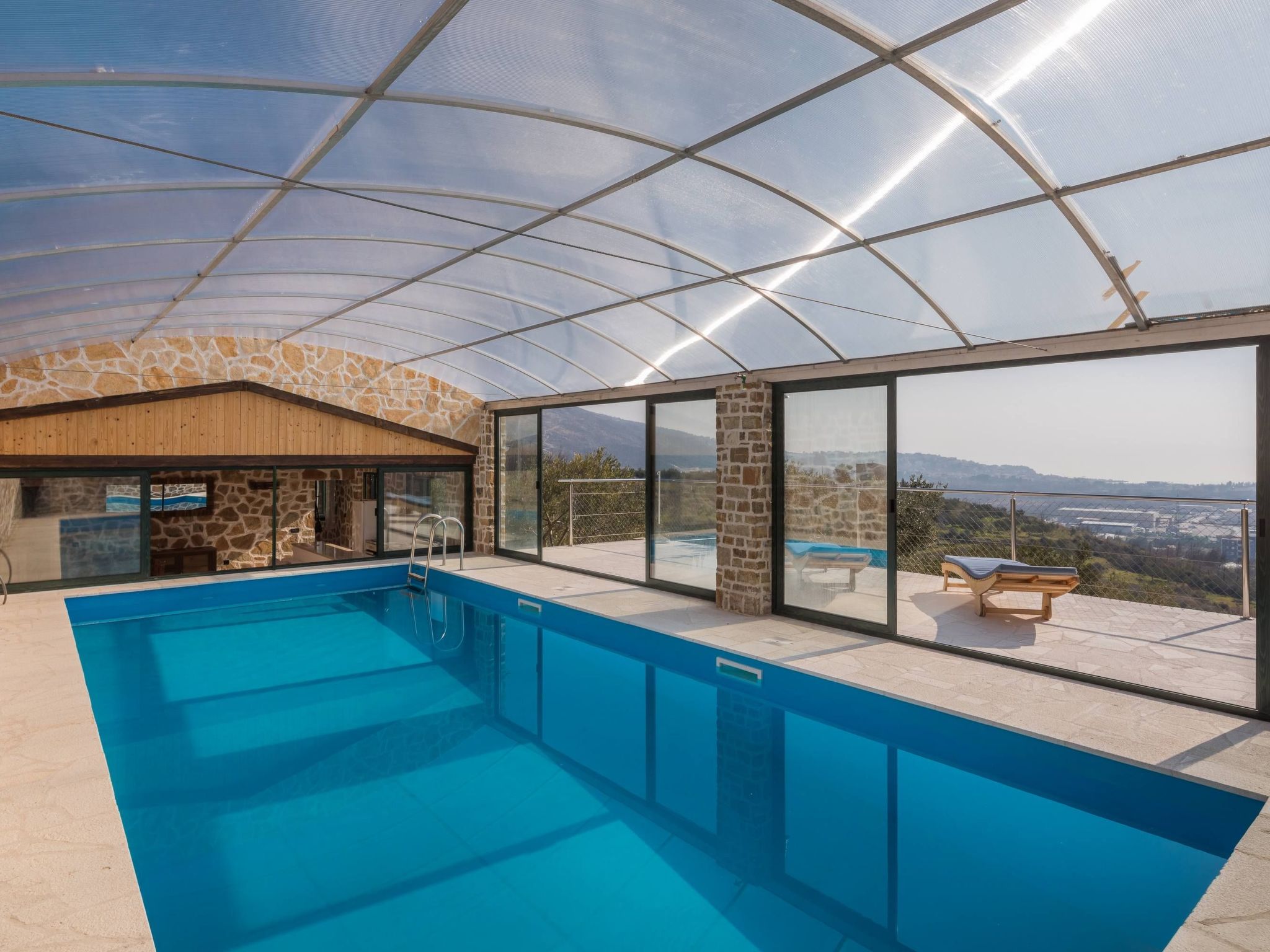 Charmantes Steinhaus mit tollem Panoramablick-Image-tags.info