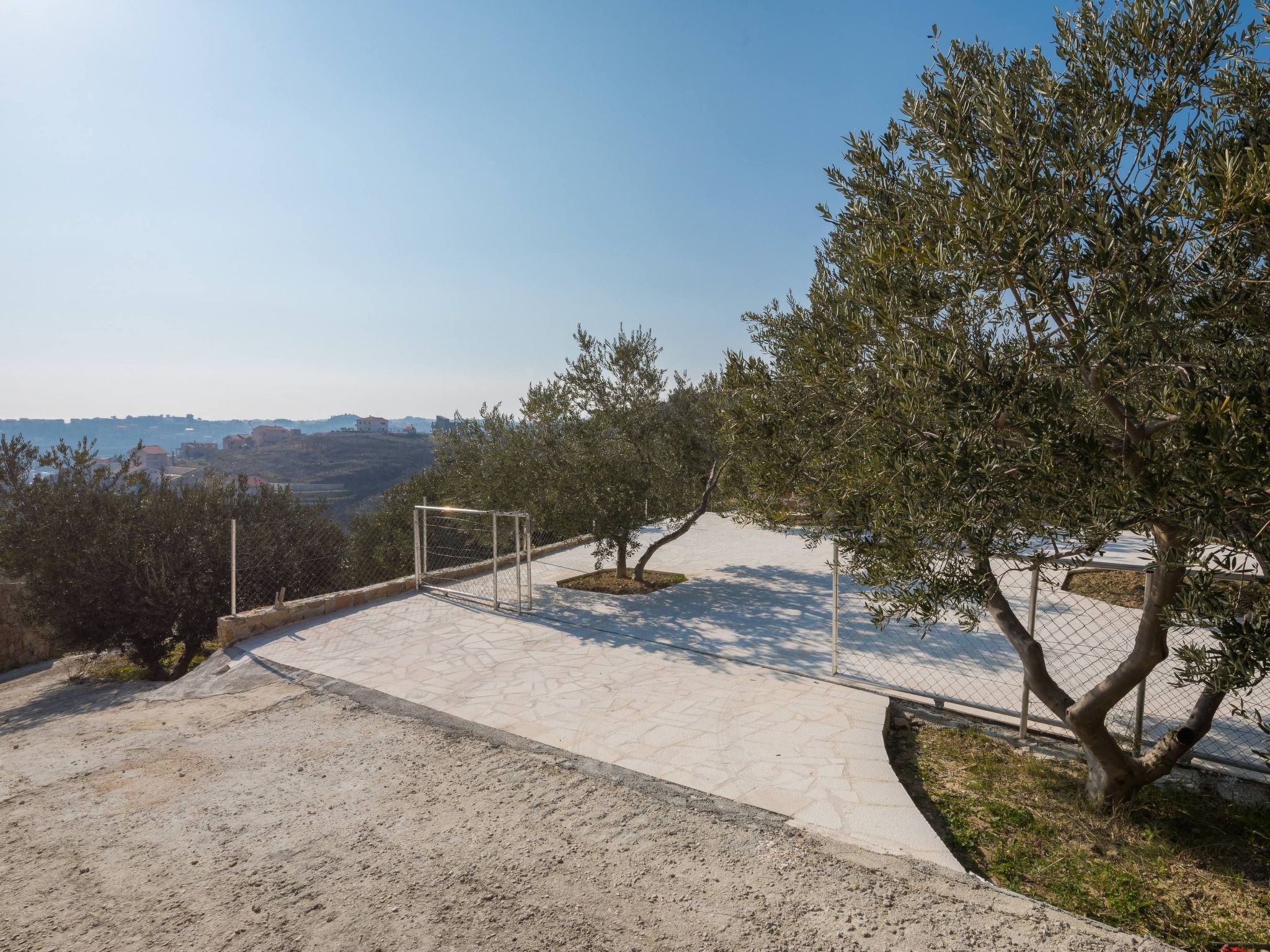 Charmantes Steinhaus mit tollem Panoramablick-Image-tags.info