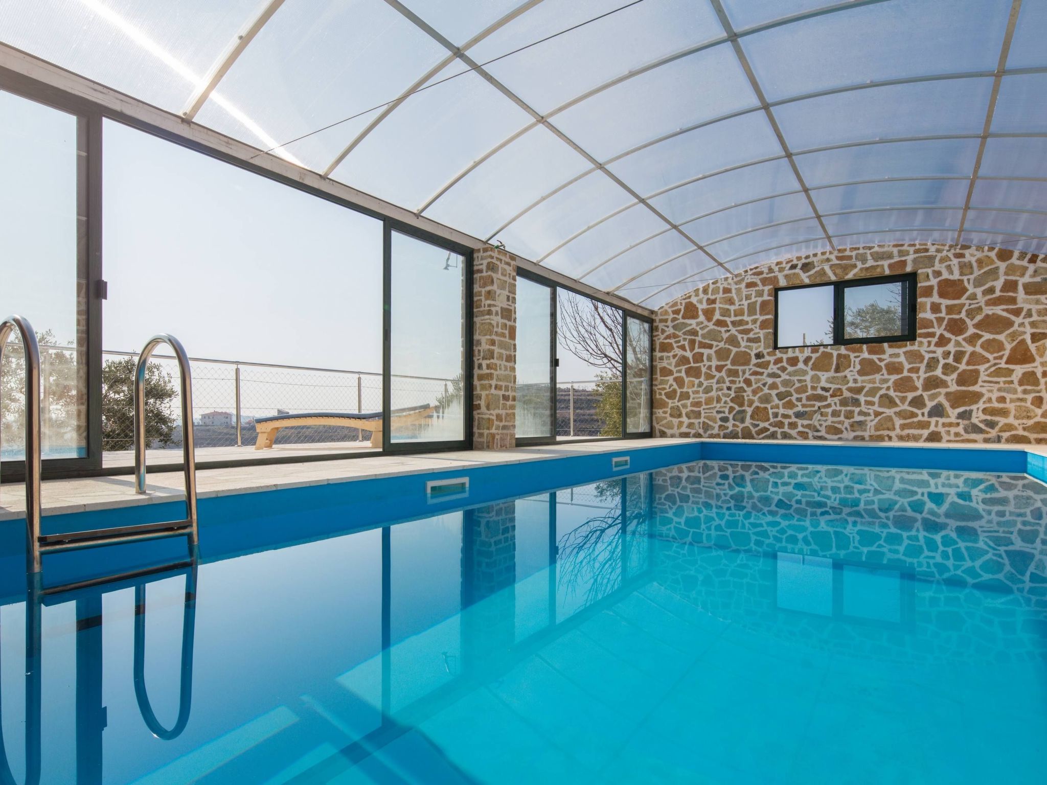 Charmantes Steinhaus mit tollem Panoramablick-Image-tags.info