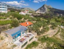Villa Kalista: Privézwembad en Panoramisch Uitzicht bij Split - thumbnail 1