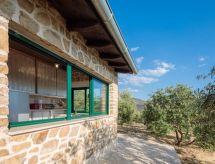 Villa Kalista: Privézwembad en Panoramisch Uitzicht bij Split - thumbnail 6