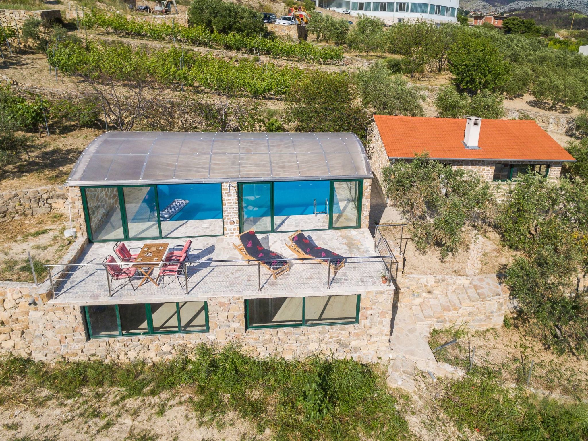 Ferienvilla Kalista mit Pool und tollem Ausblick-Drinnen