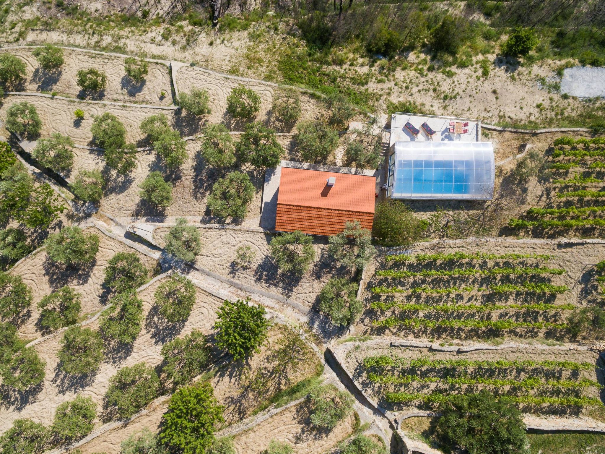 Ferienvilla Kalista mit Pool und tollem Ausblick-Drinnen