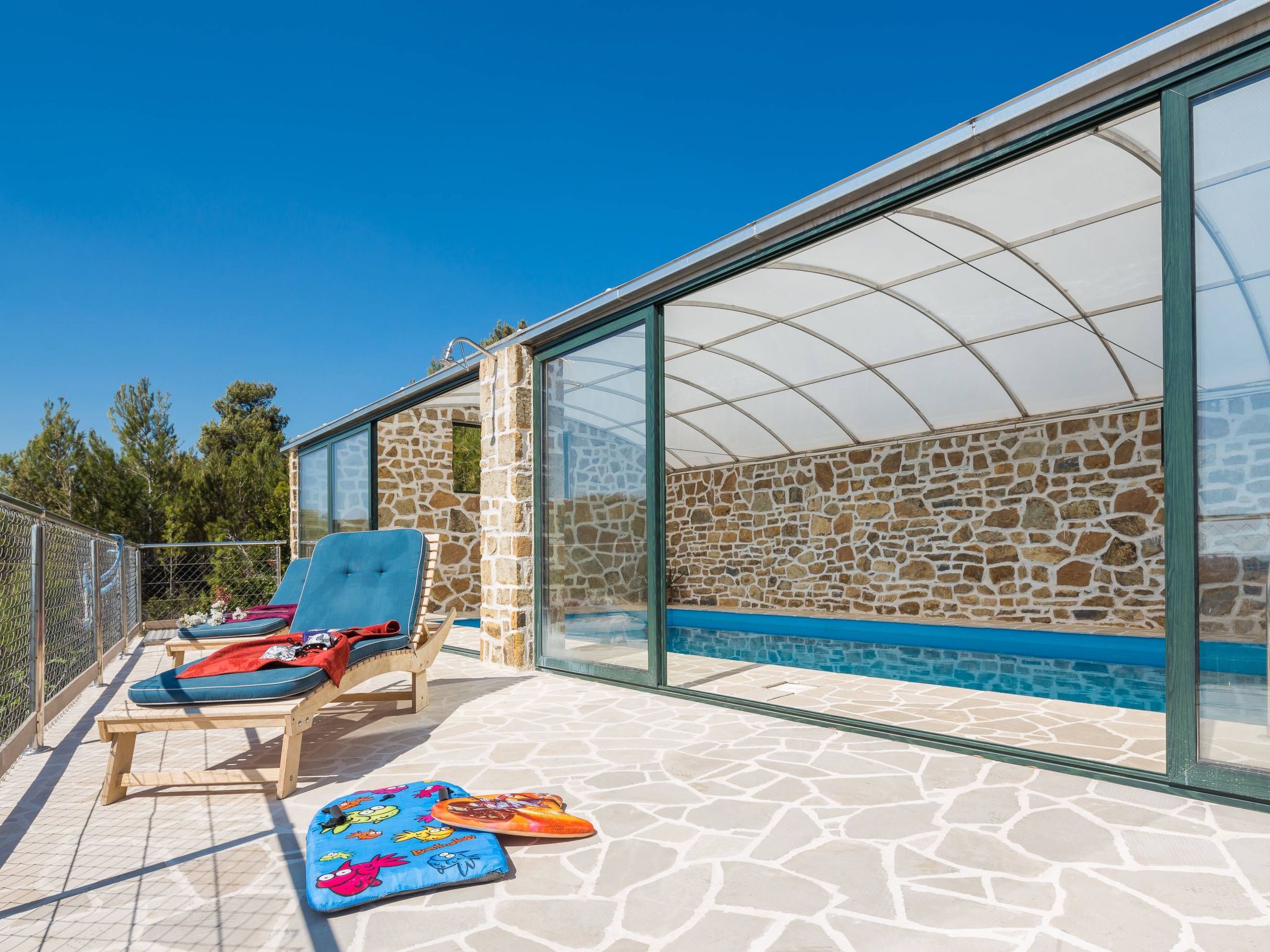 Schöne Steinvilla Divino mit Pool und Ausblick-Image-tags.info