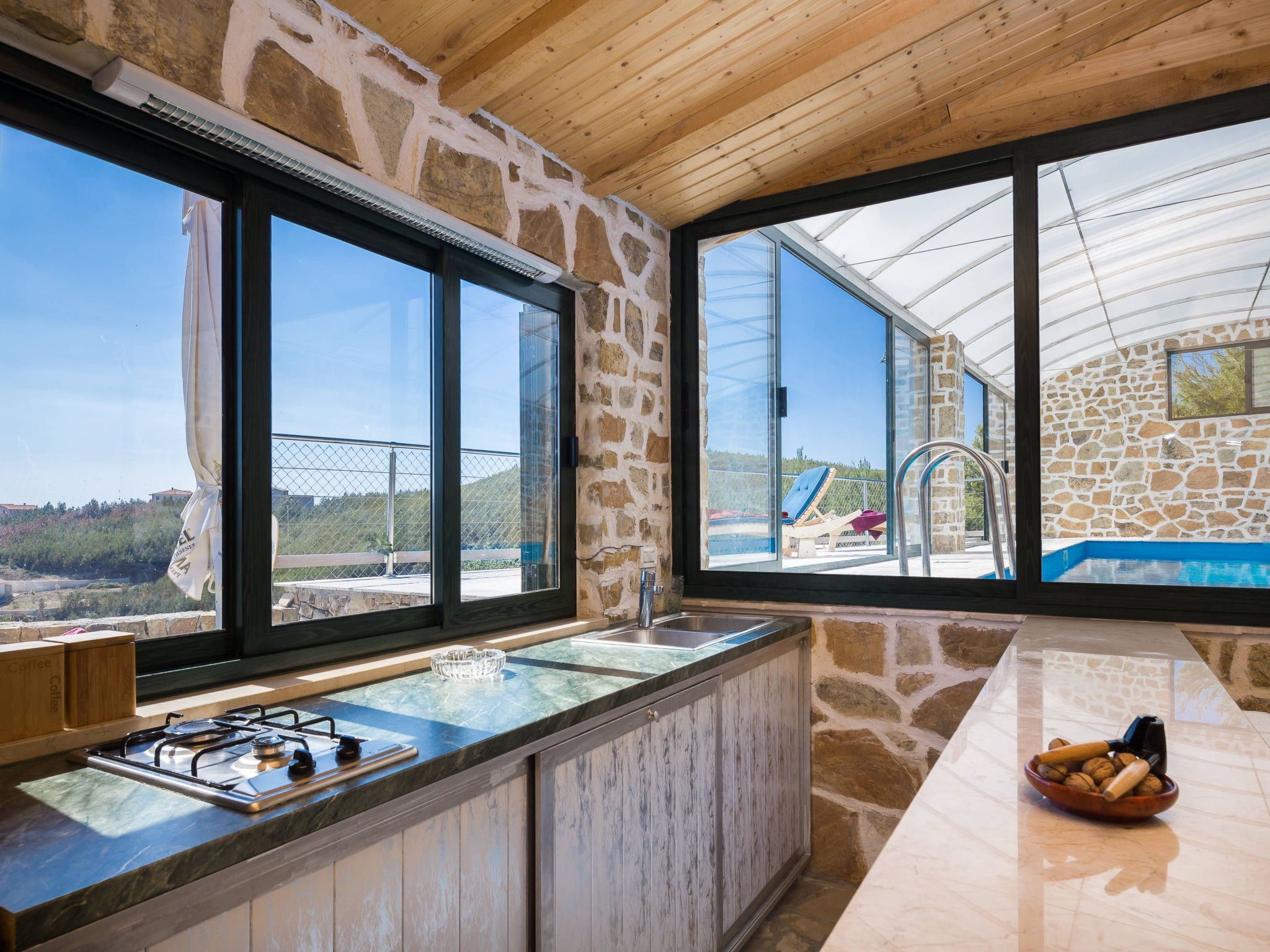 Schöne Steinvilla Divino mit Pool und Ausblick-Image-tags.info