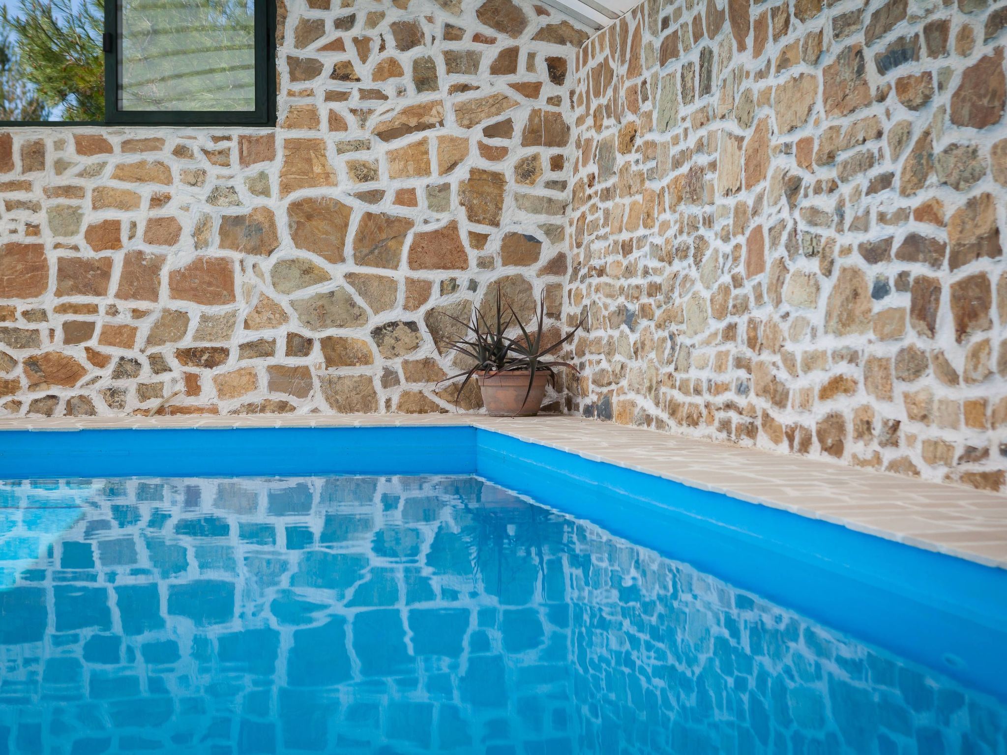 Schöne Steinvilla Divino mit Pool und Ausblick-Image-tags.info