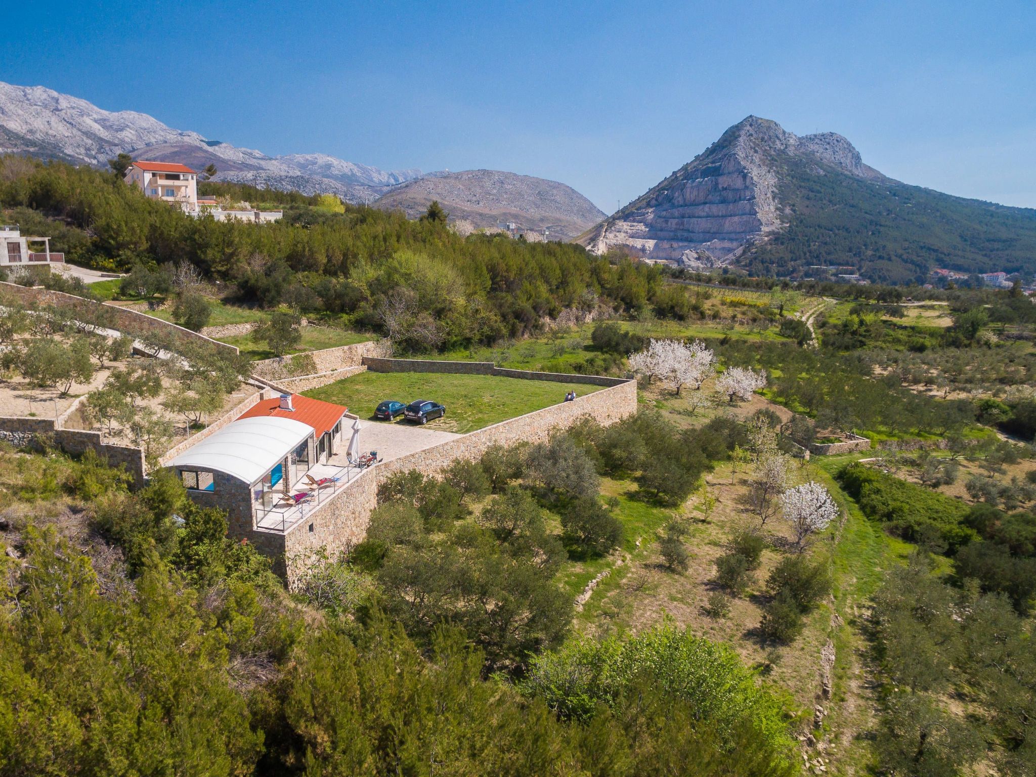 Schöne Steinvilla Divino mit Pool und Ausblick-Image-tags.info