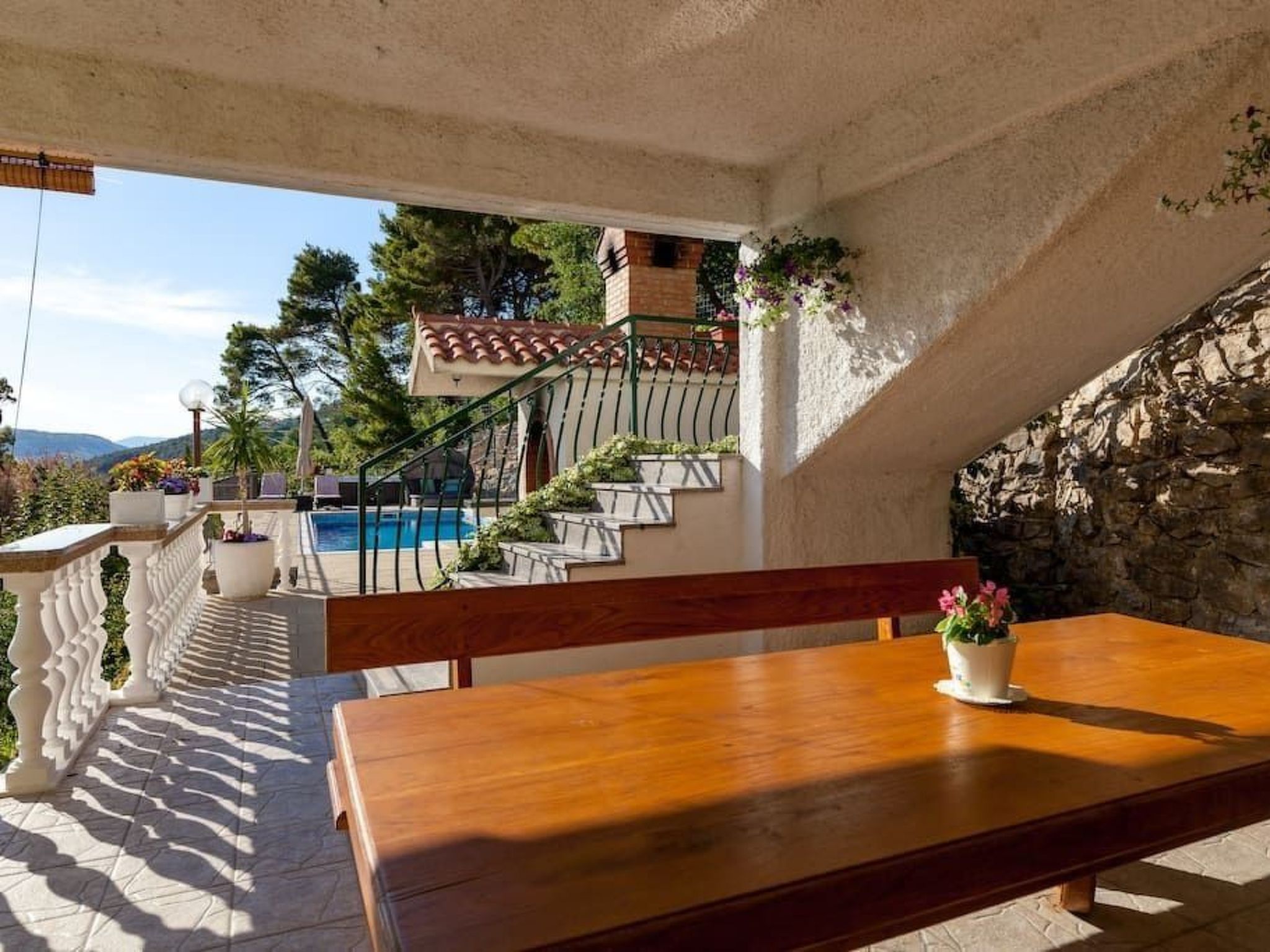 Privatwohnung mit Jacuzzi und Schwimmbad-Dedans