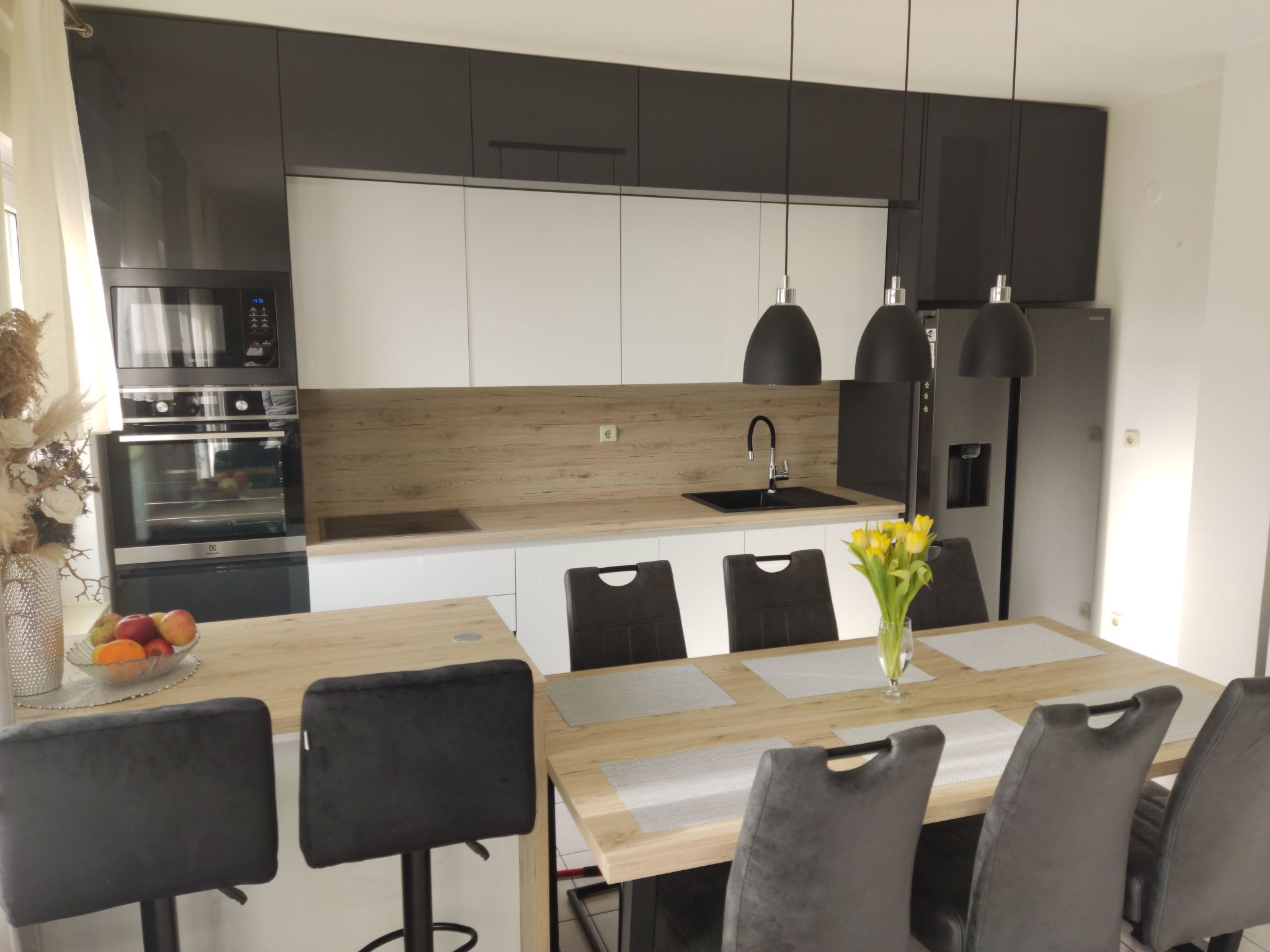 Privatwohnung mit Jacuzzi und Schwimmbad-Dedans