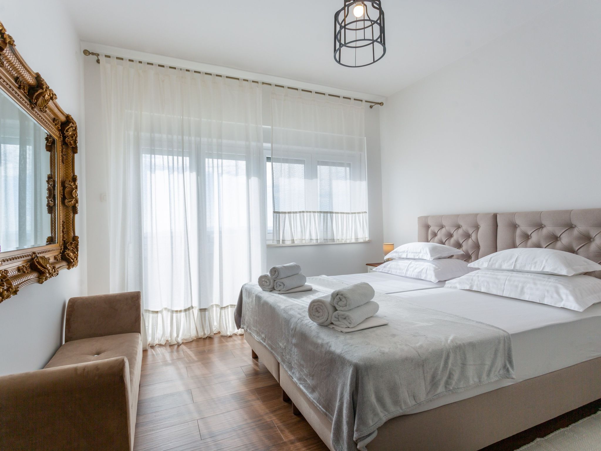 Villa Melki mit großem Privatpool-Drinnen