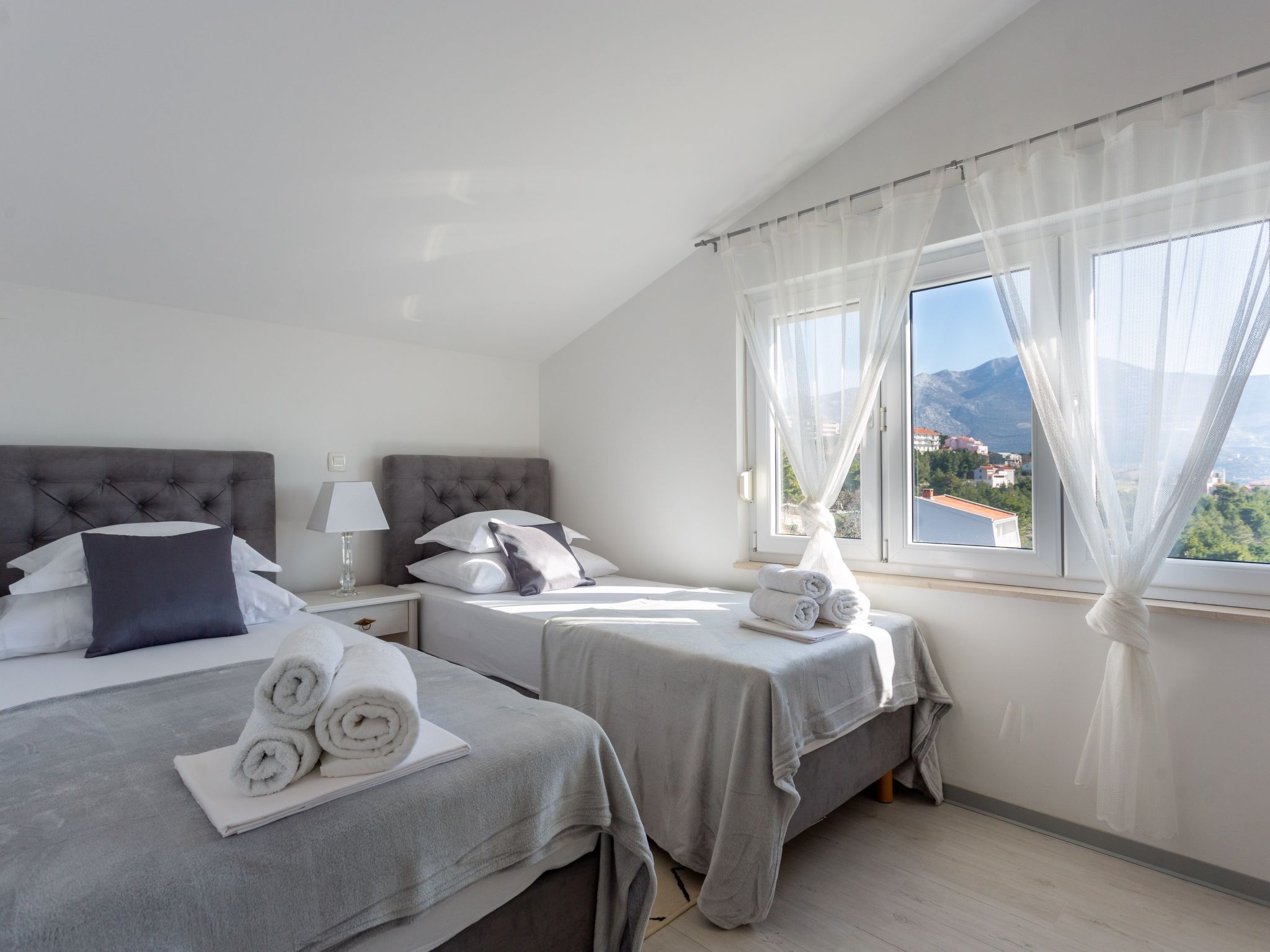 Villa Melki mit großem Privatpool-Drinnen